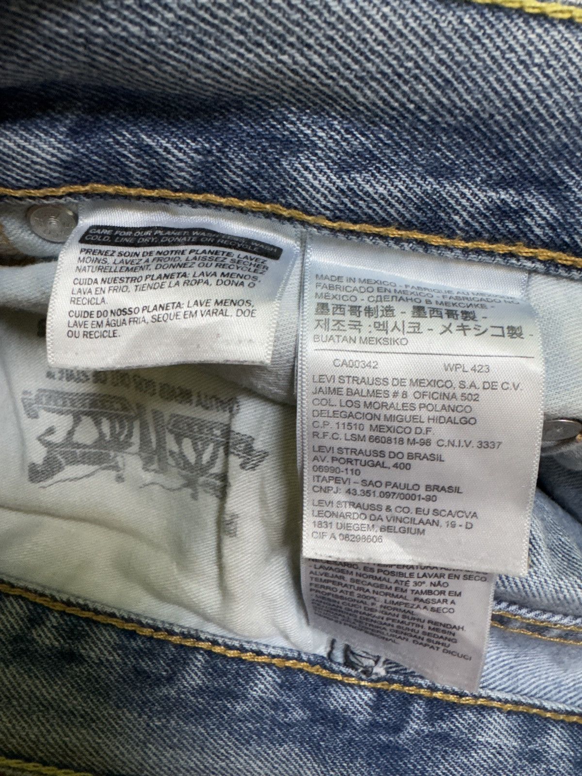 Levi's Vintage Levi's 517 Flared Bootcut Mud Wash Distressed Jeans Size US 33 - 17 Thumbnail