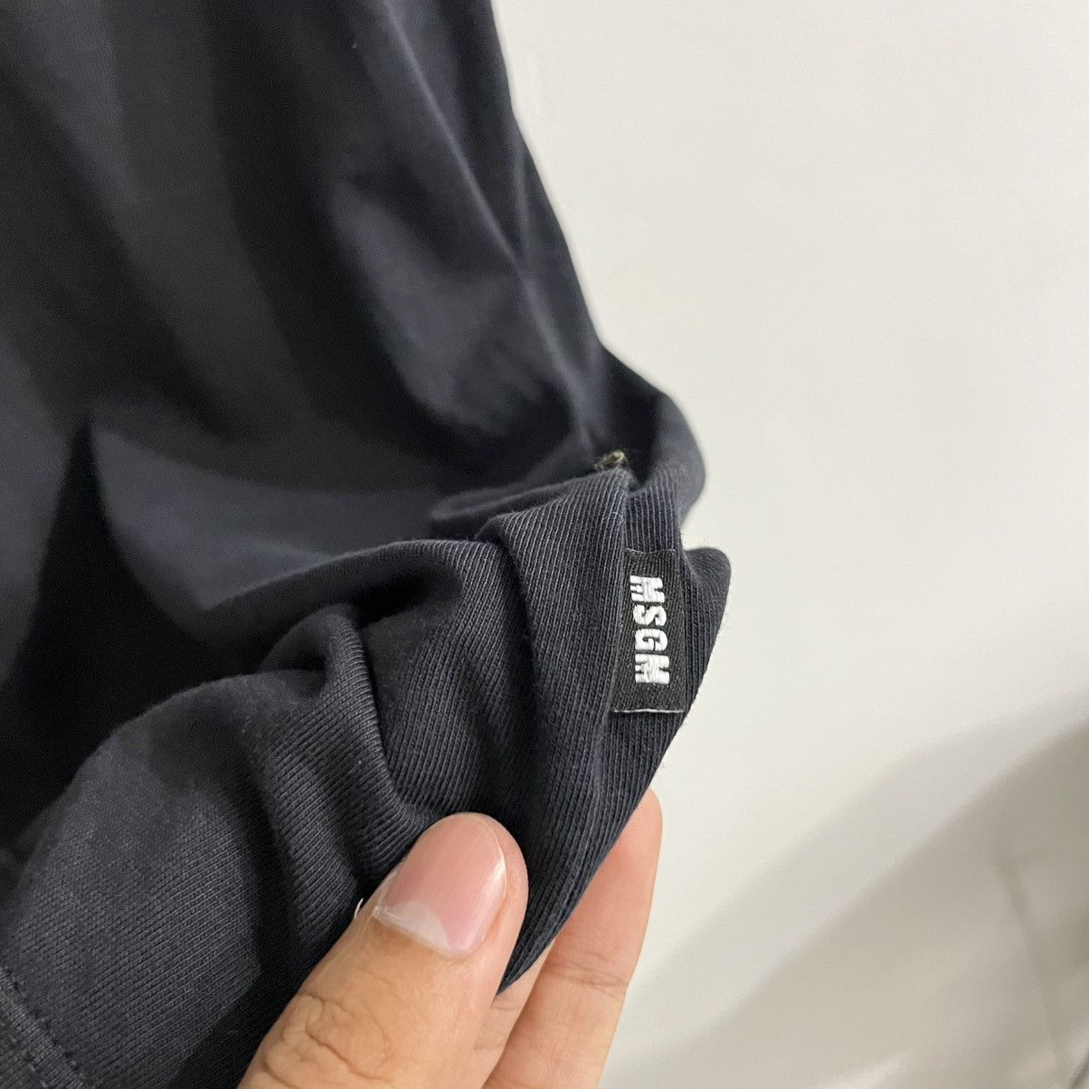MSGM MSGM Milano Iconic Tee Size US M / EU 48-50 / 2 - 4 Thumbnail