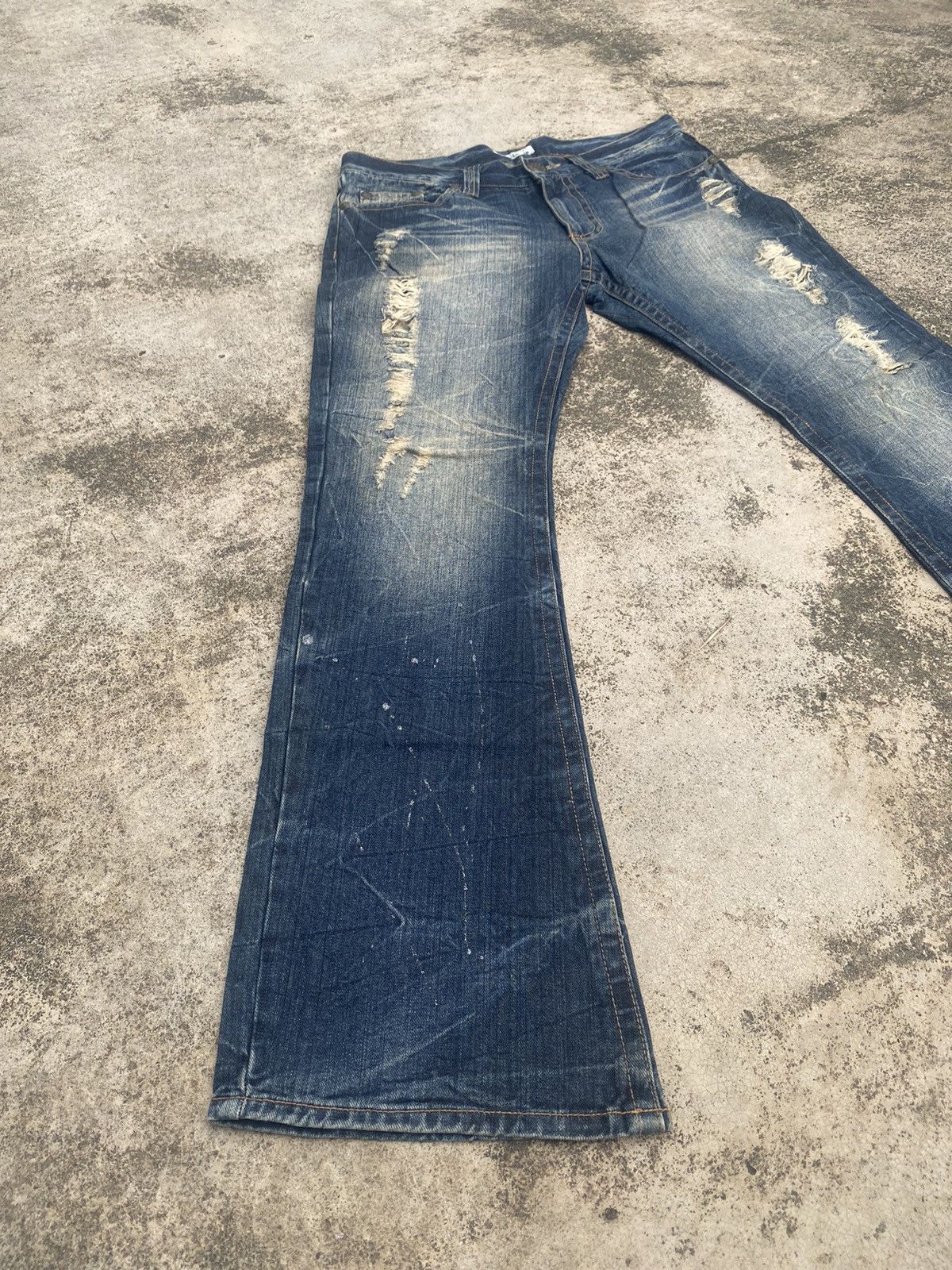 If Six Was Nine × Japanese Brand Flare Jeans Sorridere Distress Clawmark Bootcut Size US 35 - 1 Thumbnail