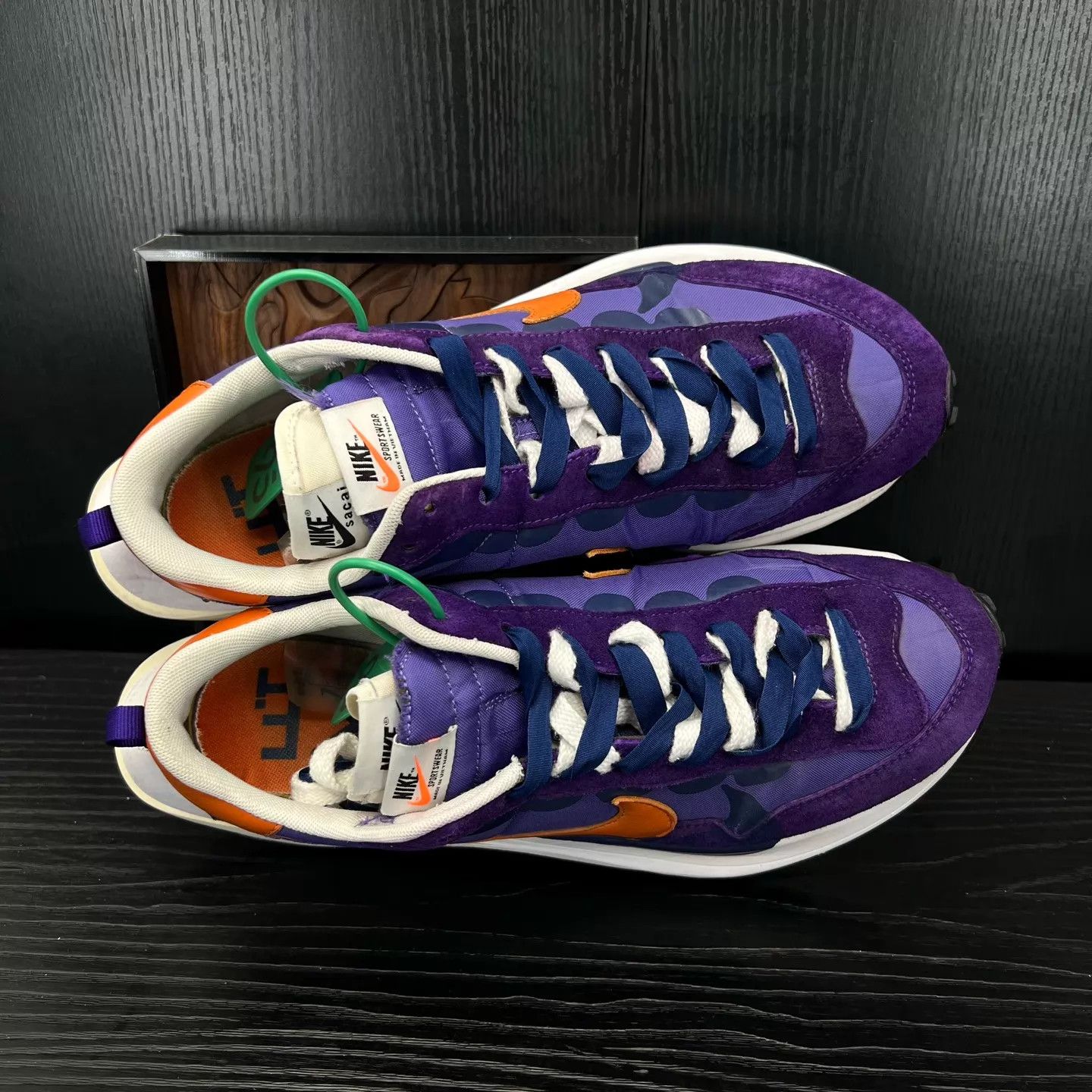 Nike Nike sacai vaporwaffle Purple Gold 45 boxed New Size US 12 / EU 45 - 8 Thumbnail