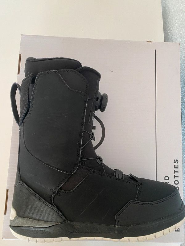Gear for Sports × Sports Specialties Botas de snowboard Ride Lasso Black Size US 9 / EU 42 - 7 Thumbnail