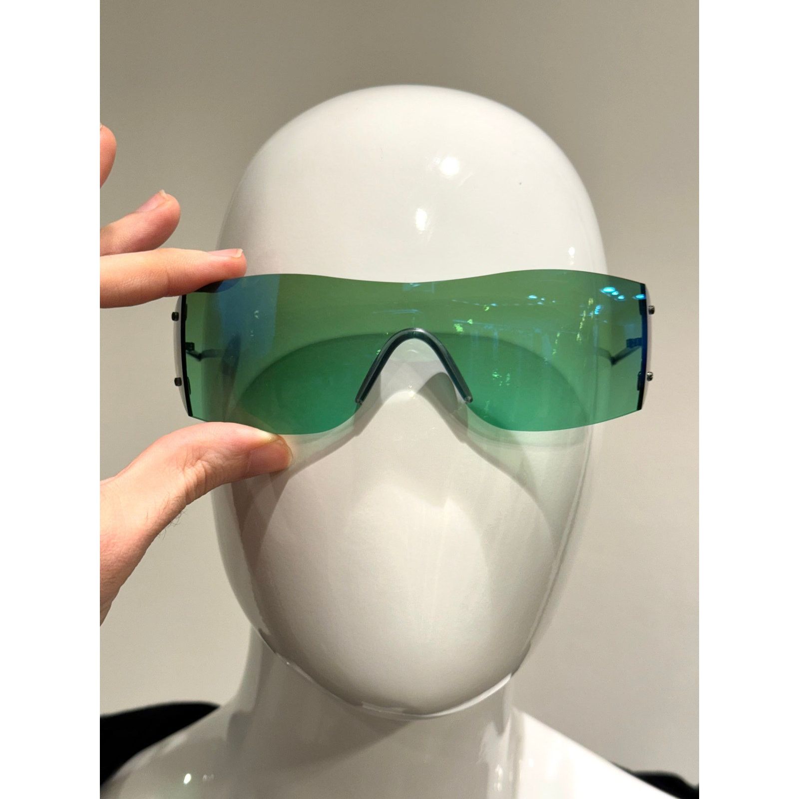 Versace 1990s Versace shield sunglasses Size ONE SIZE - 3 Thumbnail