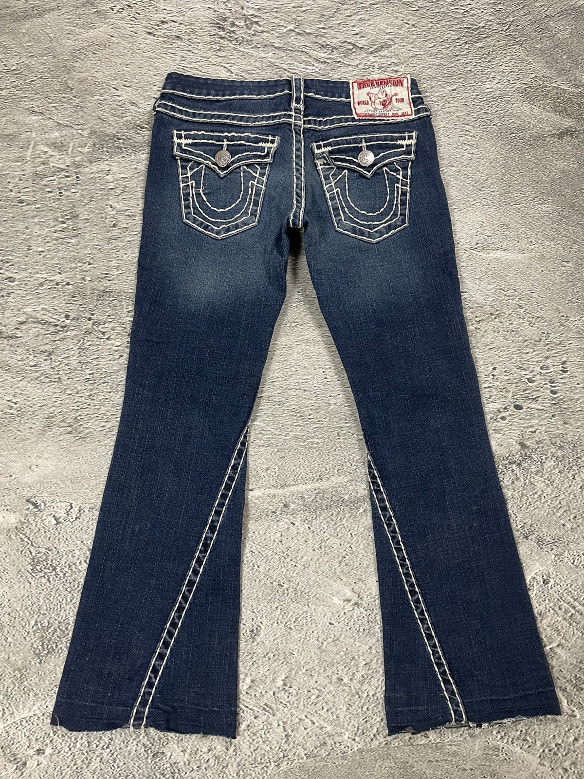 True Religion True Religion blue jeans flared bootcut white stitching Joey Size 28" / US 6 / IT 42 - 1 Thumbnail