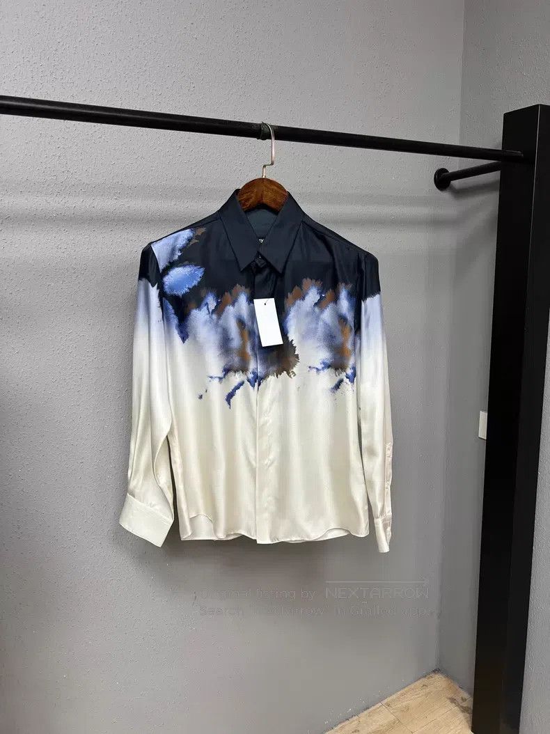 Fendi Fendi size 39 Blue and White Washed Silk Shirt Size US XS / EU 42 / 0 - 1 Thumbnail
