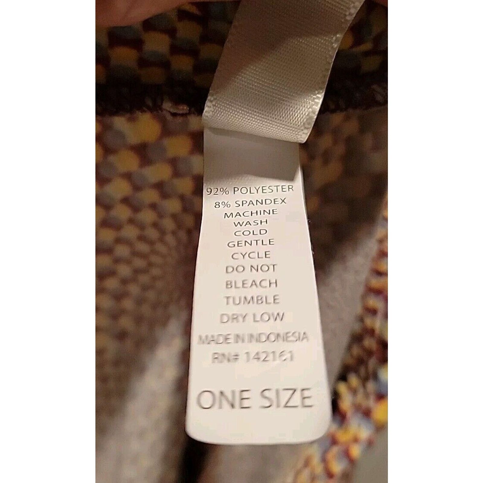 Other Woman’s Active Wear LuLaRoe Spiral Leggings One Size Size 28" / US 6 / IT 42 - 6 Thumbnail