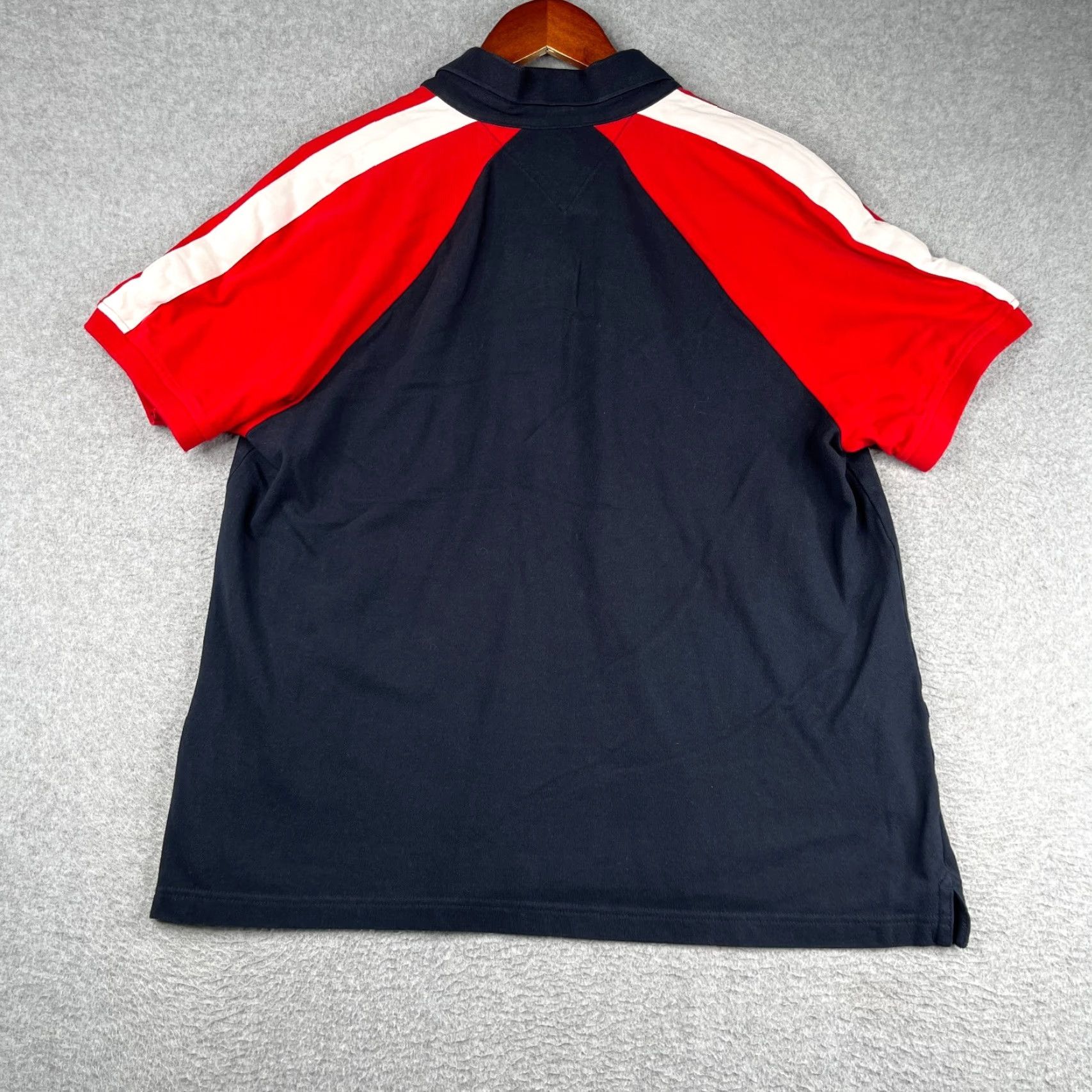 Tommy Hilfiger Tommy Hilfiger Polo Shirt Regular Fit Blue Navy Logo Short Sleeve Men Large Casual Size US L / EU 52-54 / 3 - 6 Thumbnail