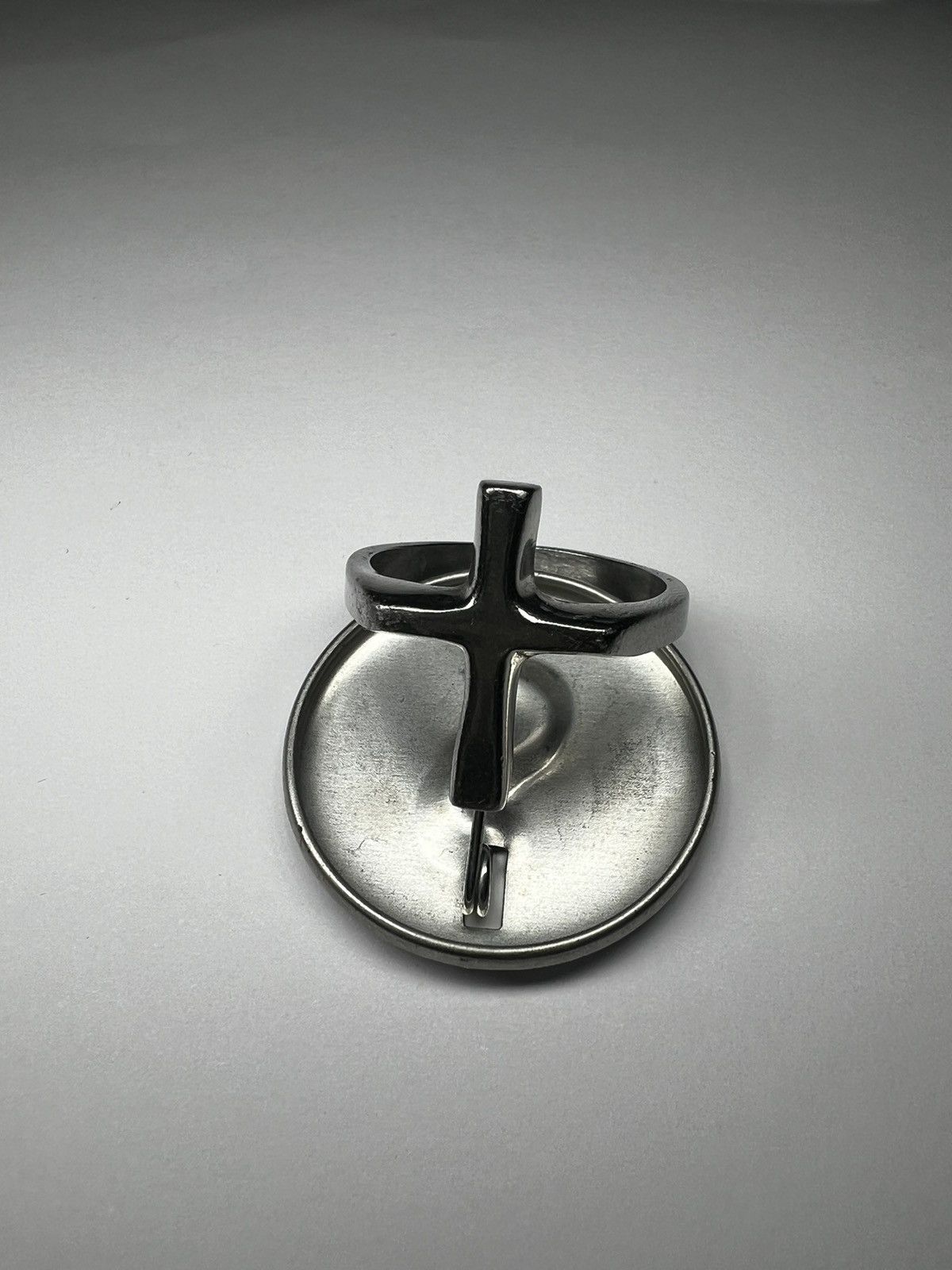 Jewelry Hard Jewelry Cross Ring size 12 Size ONE SIZE - 1 Preview
