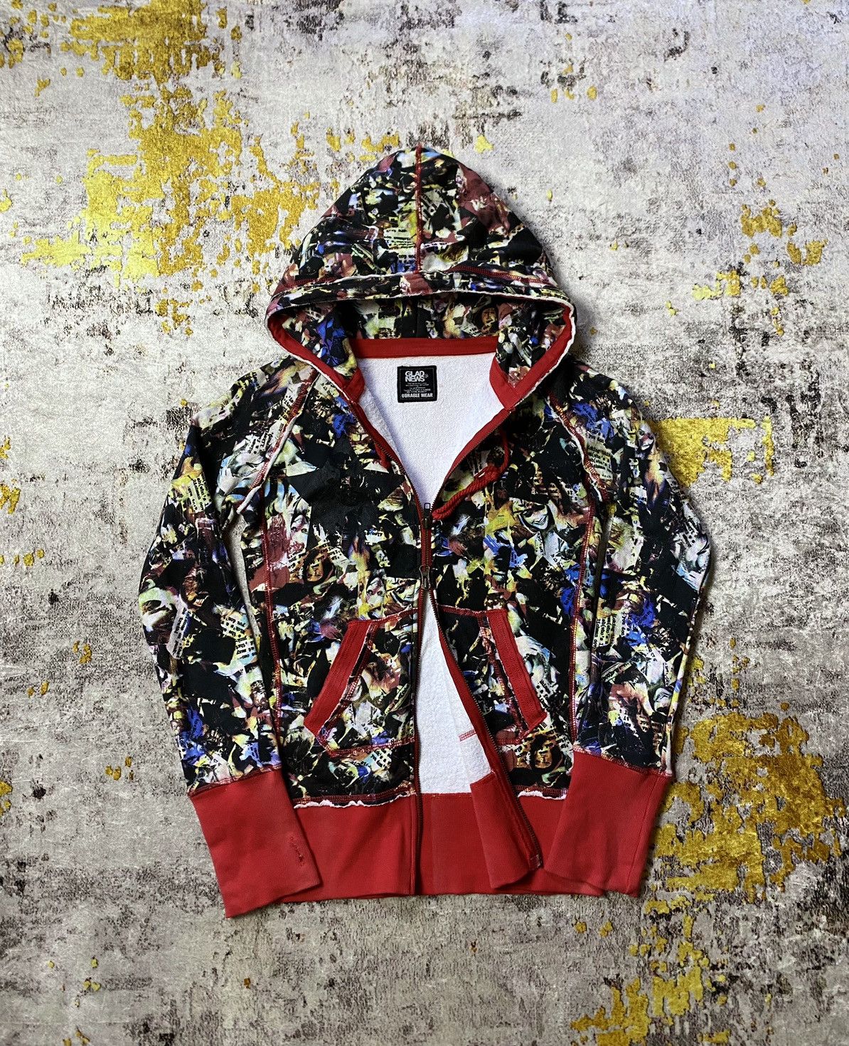 Glad News | Grailed