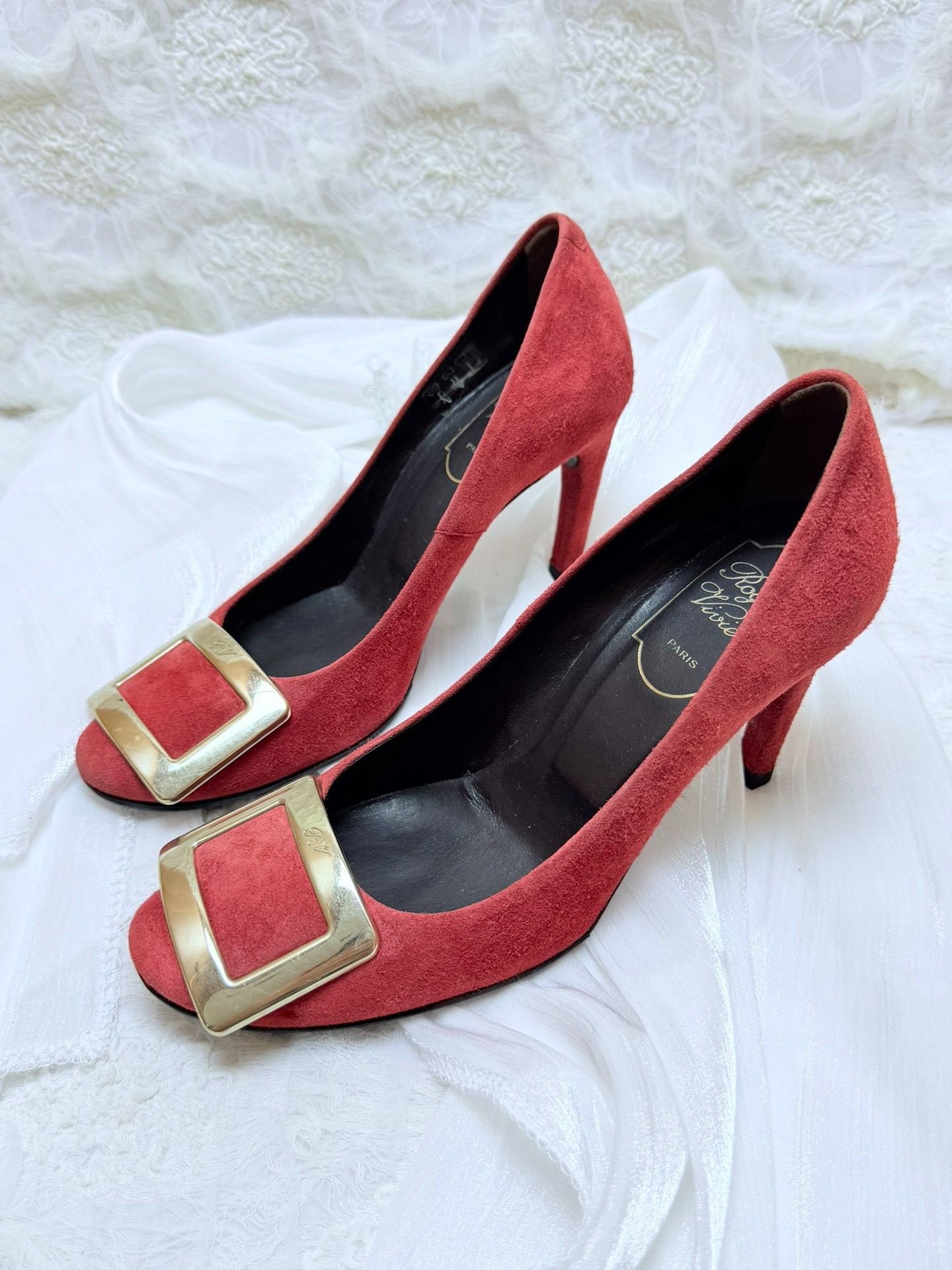 Roger Vivier Roger Vivier Retro Red Lowtop Sneakers us_5 Women Size US 5 / IT 35 - 1 Thumbnail