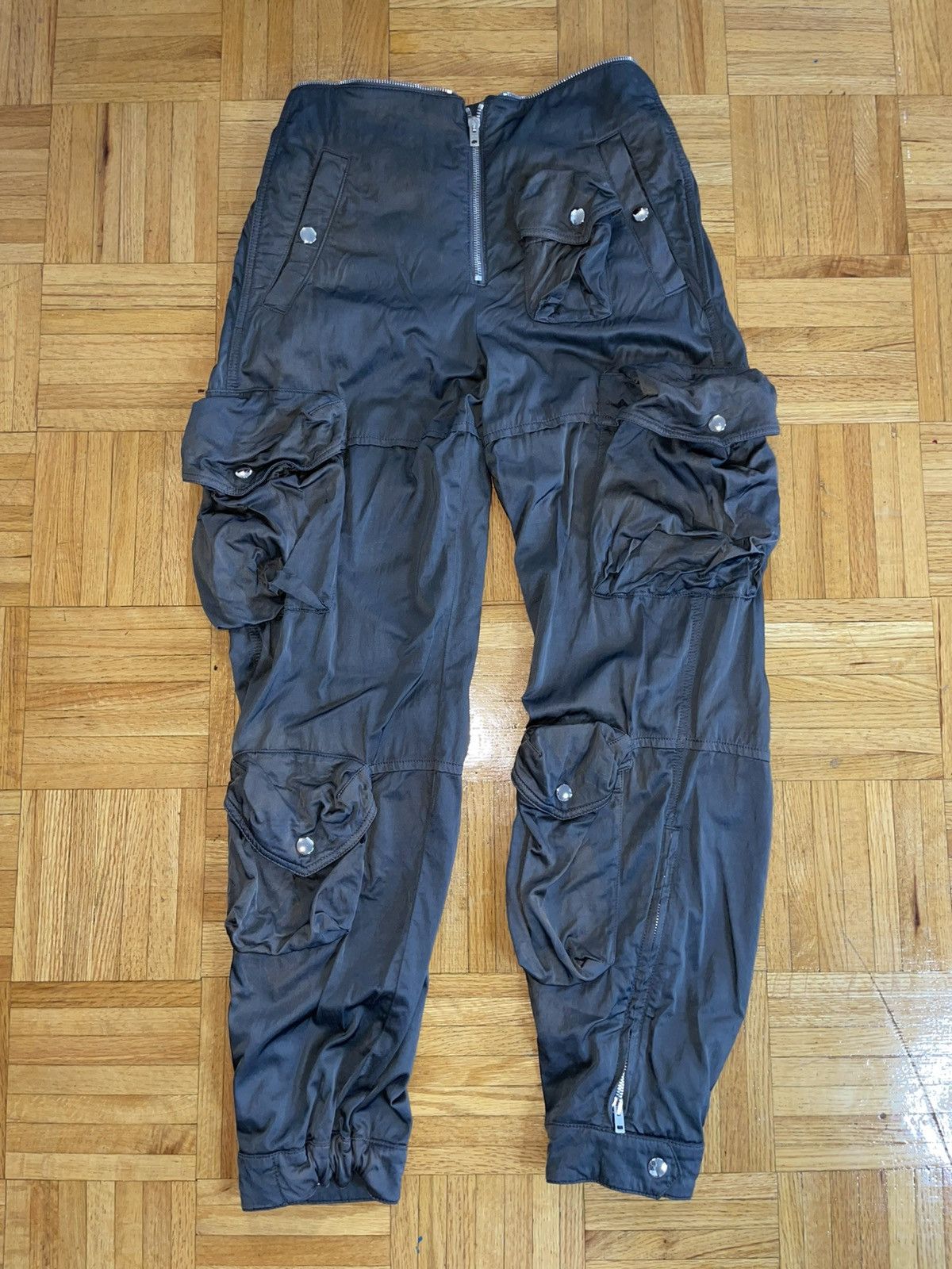 Acne Studios Acne Studios Parachute Cargo Pants Size 25" / US 0 / IT 36 - 2 Thumbnail