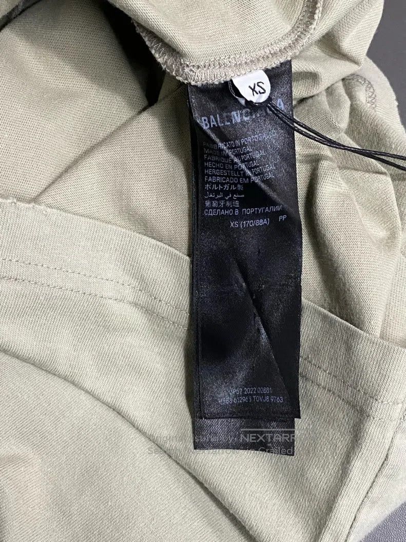 Balenciaga Balenciaga Washed and Distressed Short Sleeve Size US XS / EU 42 / 0 - 5 Thumbnail