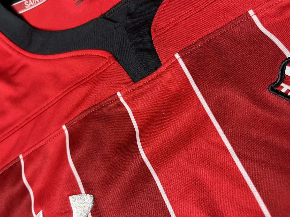 Under Armour under Armour Southampton 2018-19 Third Shirt size XLarge Size US XL / EU 56 / 4 - 5 Thumbnail