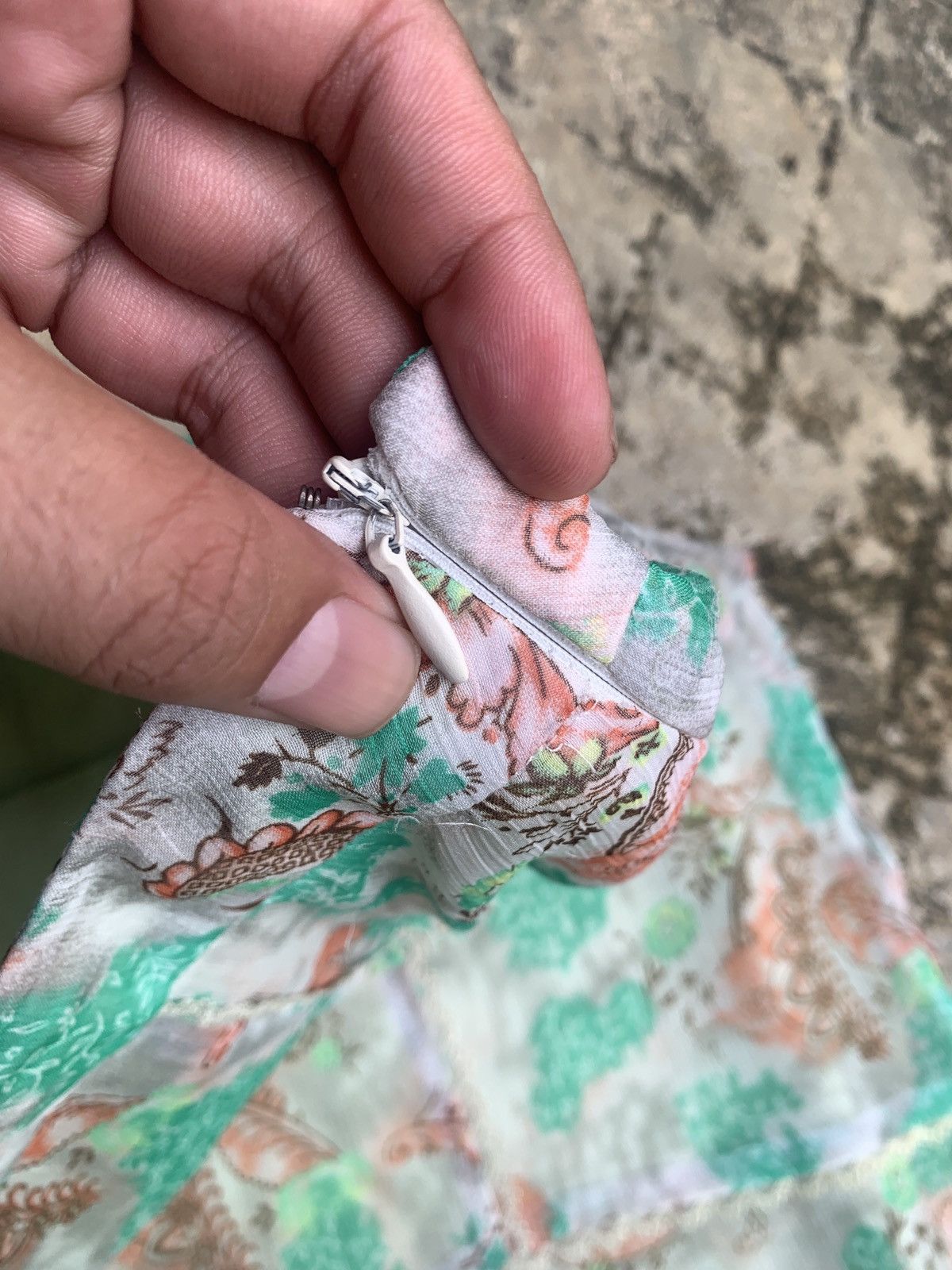 Vintage y2k Chic324 Paris Green Floral Trim Ruffle Mesh Midi Skirt Size 30" / US 8 / IT 44 - 8 Thumbnail