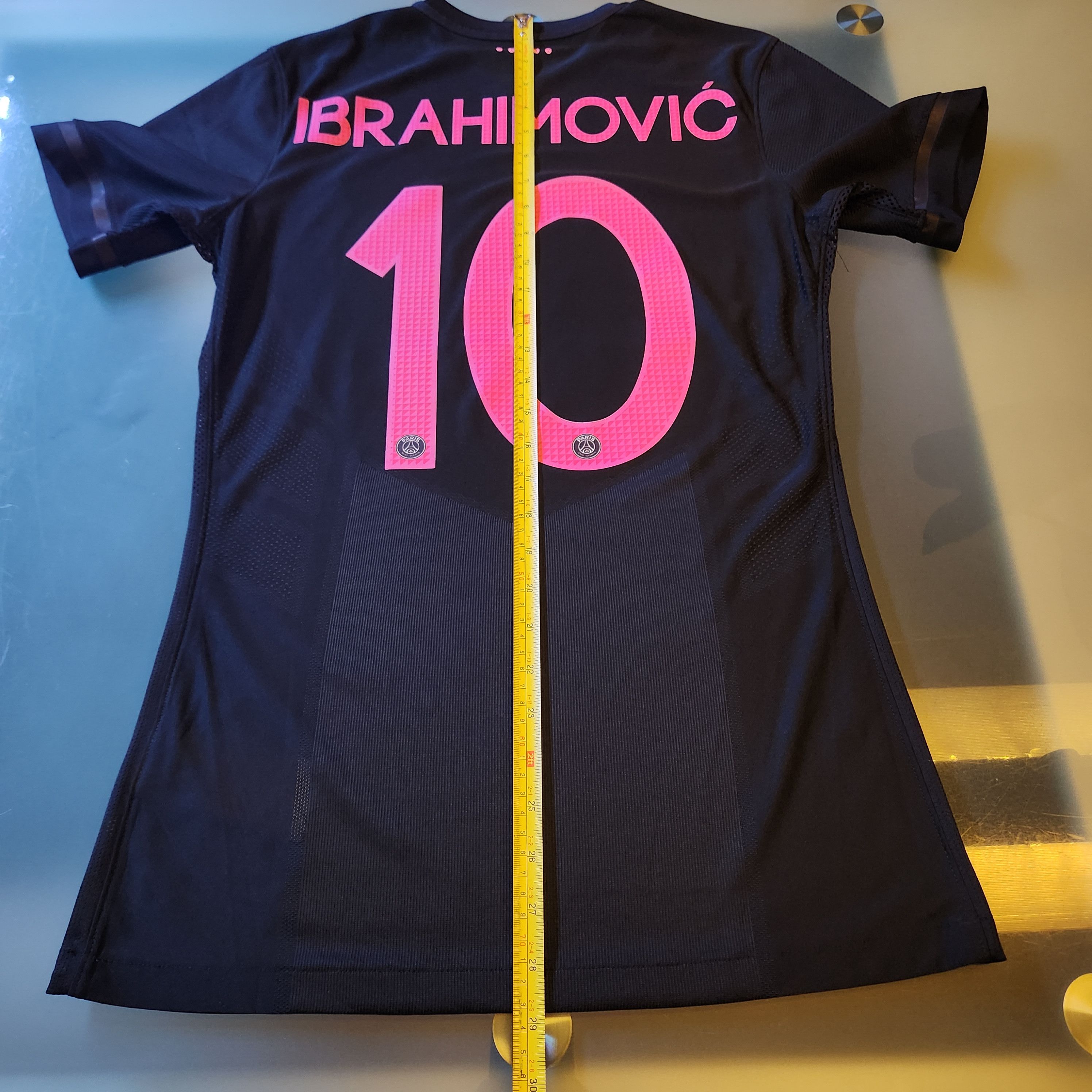 Nike Authentic Player Issue PSG Paris 2015-2016 3rd Third Jersey Size US M / EU 48-50 / 2 - 20 Thumbnail
