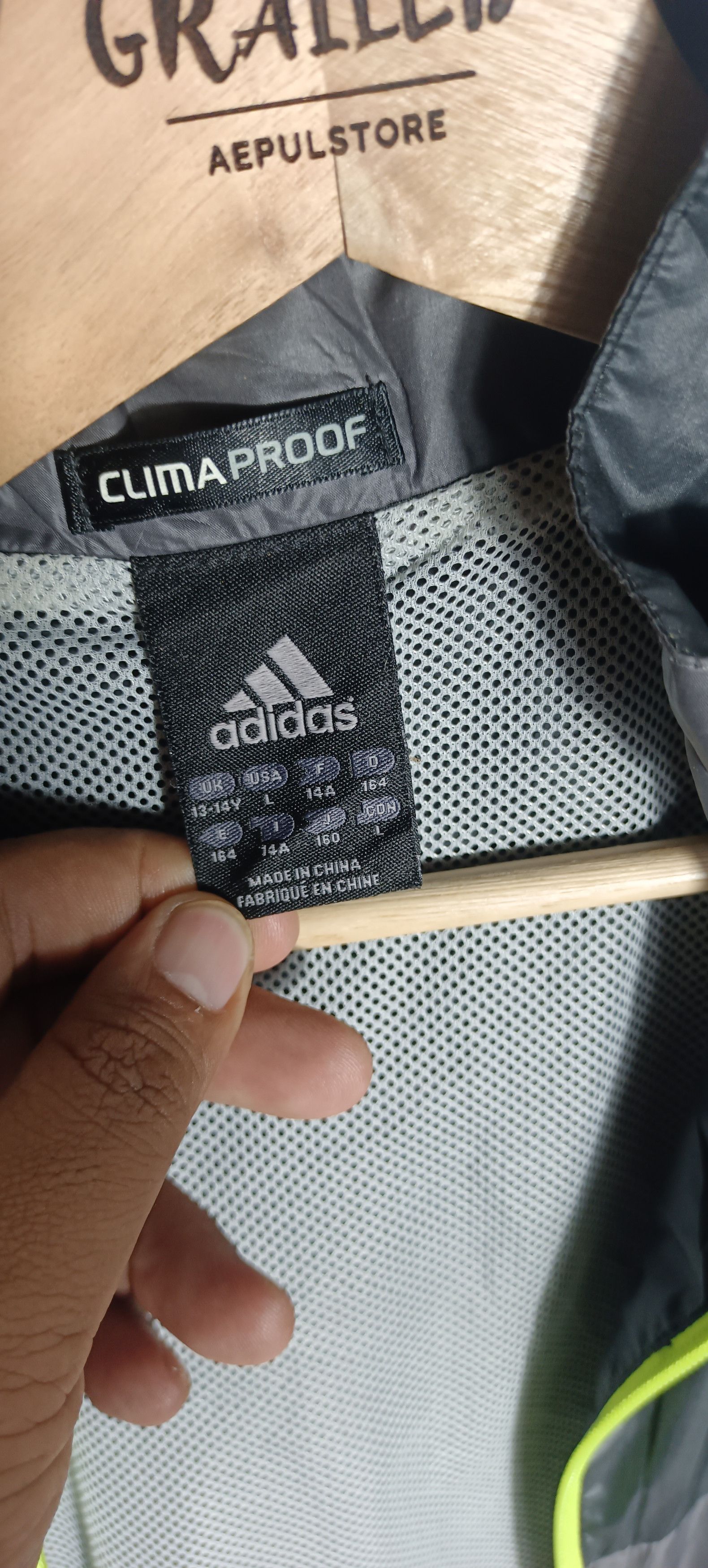 Adidas Adidas Trainer Clima Proof Size US L / EU 52-54 / 3 - 13 Thumbnail