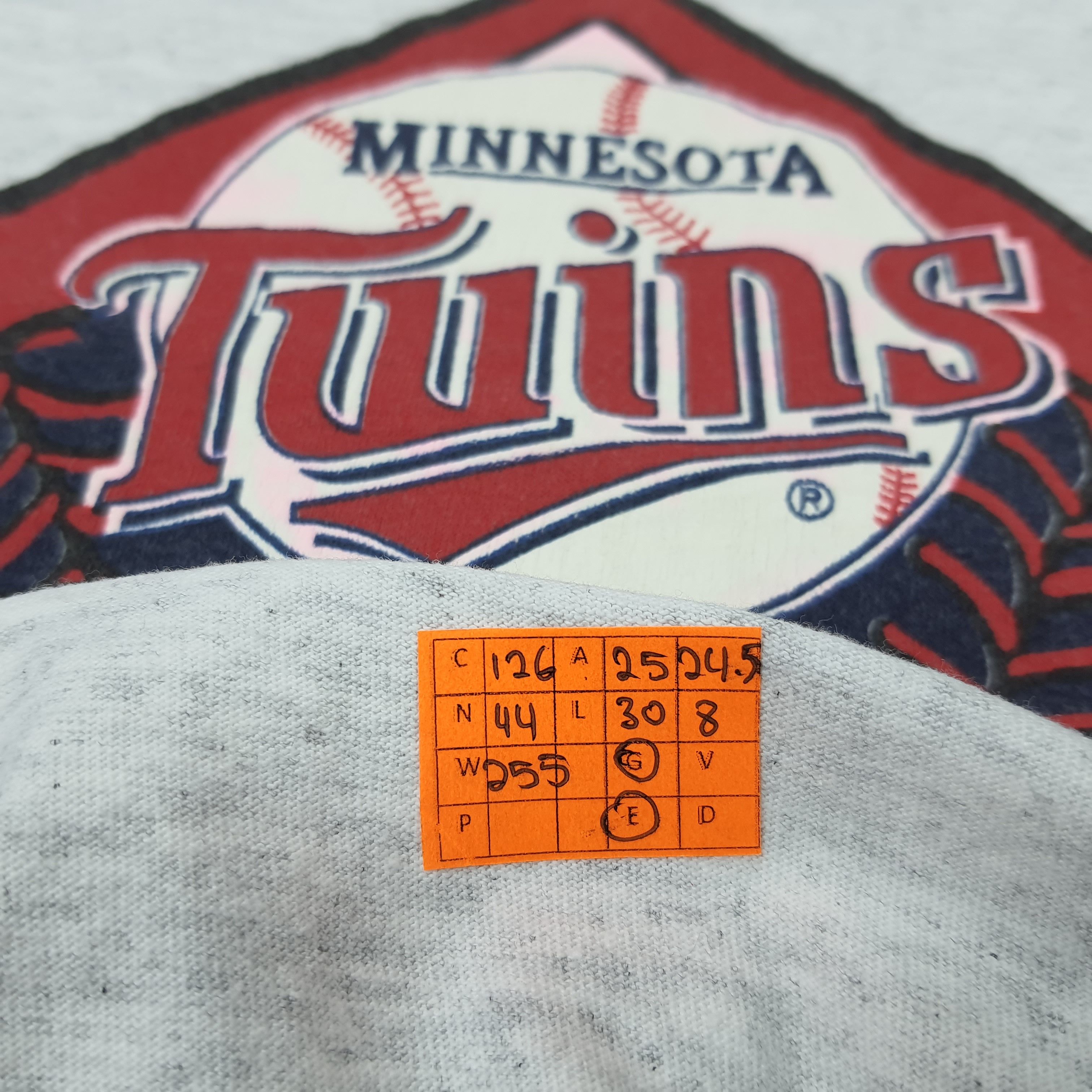 Vintage × Zubaz Vintage Zubaz Minnesota Twins Curveball T-shirt Size US XL / EU 56 / 4 - 9 Thumbnail
