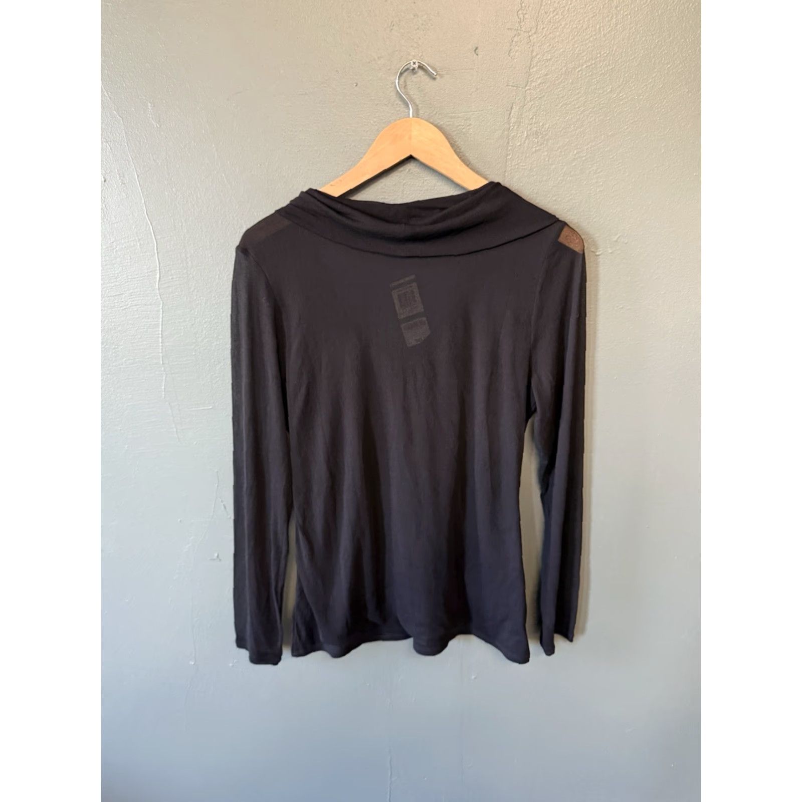 Alfani Alfani Womens Black Long Sleeve Round Neck Blouse Size Petite Large NWT User: Alfani Women's Black Long Sleeve Round Neck Blouse Size Petite Large NWT Size L / US 10 / IT 46 - 2 Thumbnail
