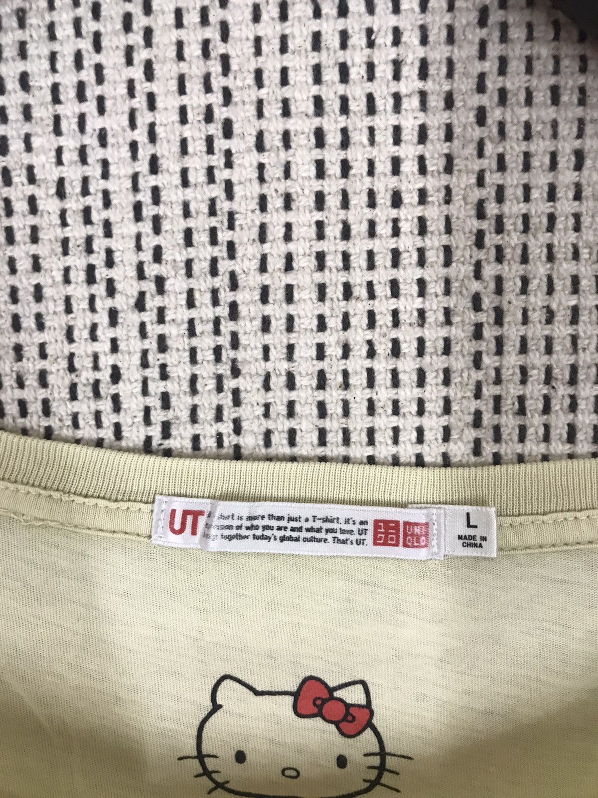 Anime × Japanese Brand × Uniqlo ‼️HELLO KITTY X KITSON BY UNQLO TSHIRT ‼️ Size L / US 10 / IT 46 - 5 Thumbnail