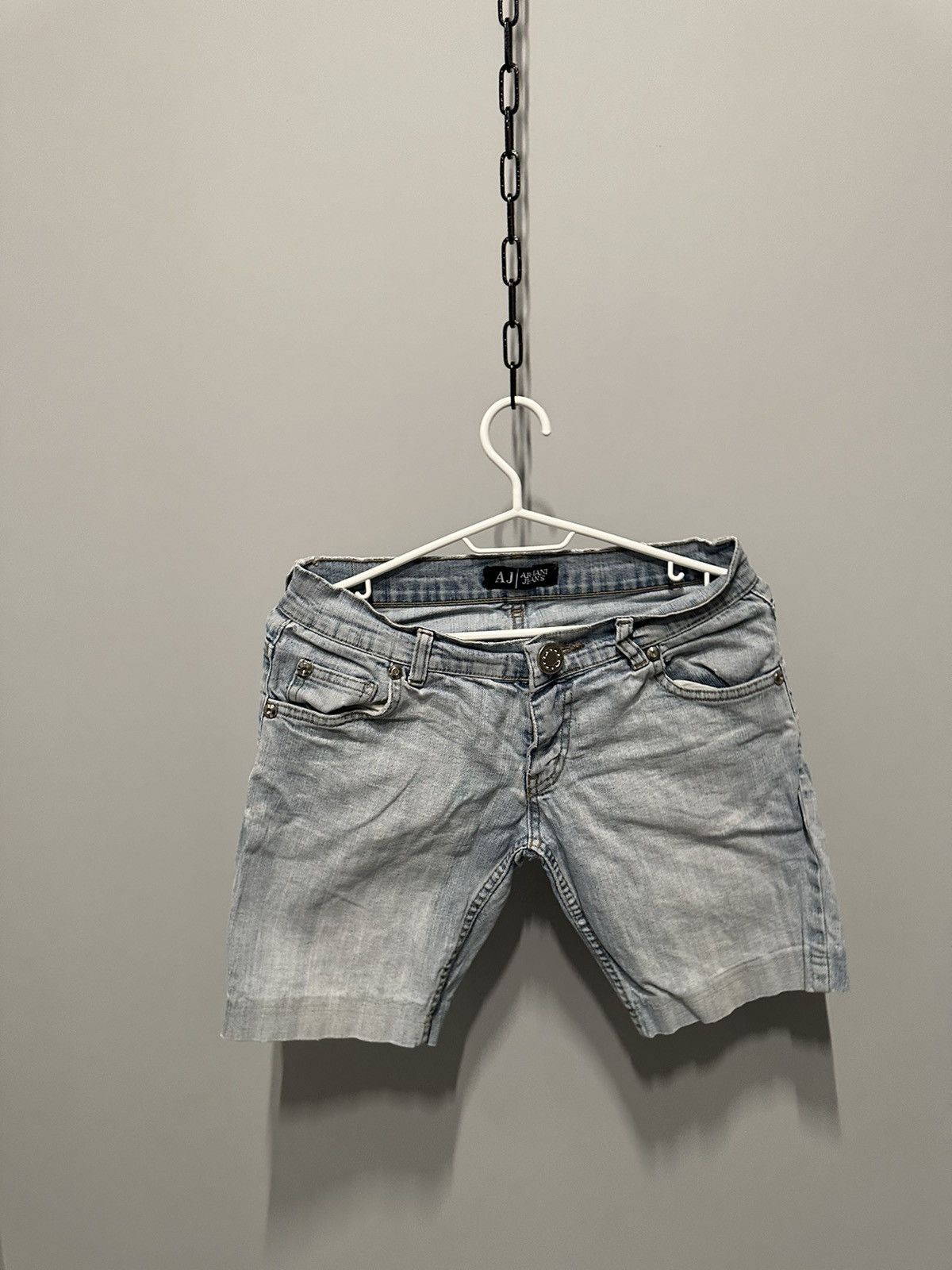 Armani Vintage Armani Big Logo Denim Shorts 2000s Style Y2K Size 26" / US 2 / IT 38 - 9 Thumbnail