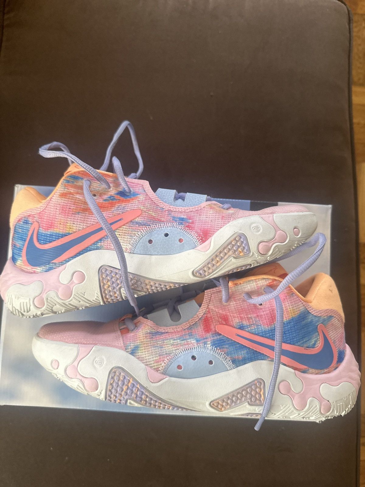 Nike PG 6 Painted Swoosh Size US 10 / EU 43 - 1 Thumbnail
