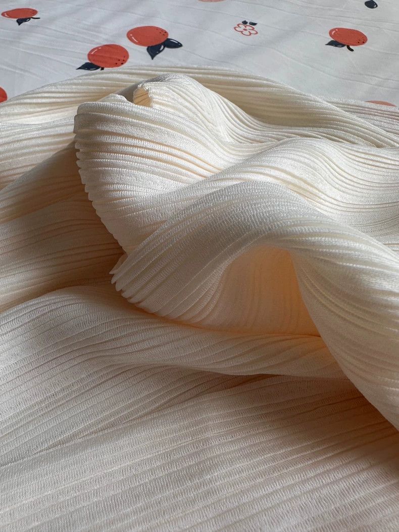 Issey Miyake Issey Miyake size:3 White pleated long-sleeved shirt Size XS / US 0-2 / IT 36-38 - 5 Thumbnail