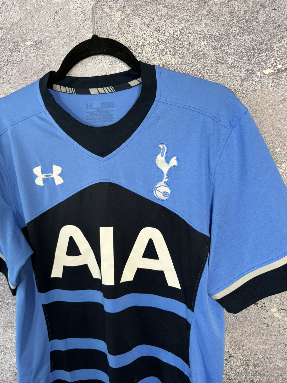 Under Armour × Vintage Vintage Tottenham 2015/16 Under Armour Jersey Blokcore M sz Size US M / EU 48-50 / 2 - 12 Thumbnail