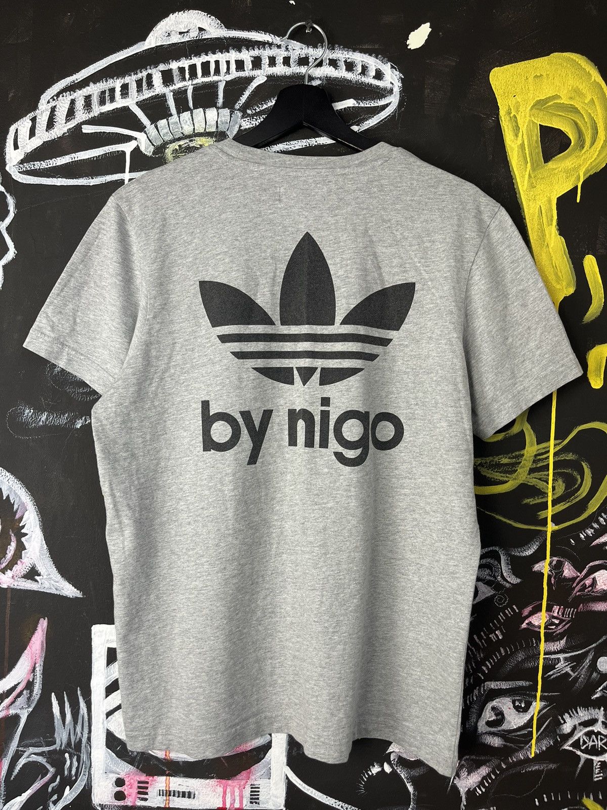 Adidas × Nigo × Vintage Adidas Originals Super Star New Your Bape by Nigo T-shirt Size US M / EU 48-50 / 2 - 4 Thumbnail