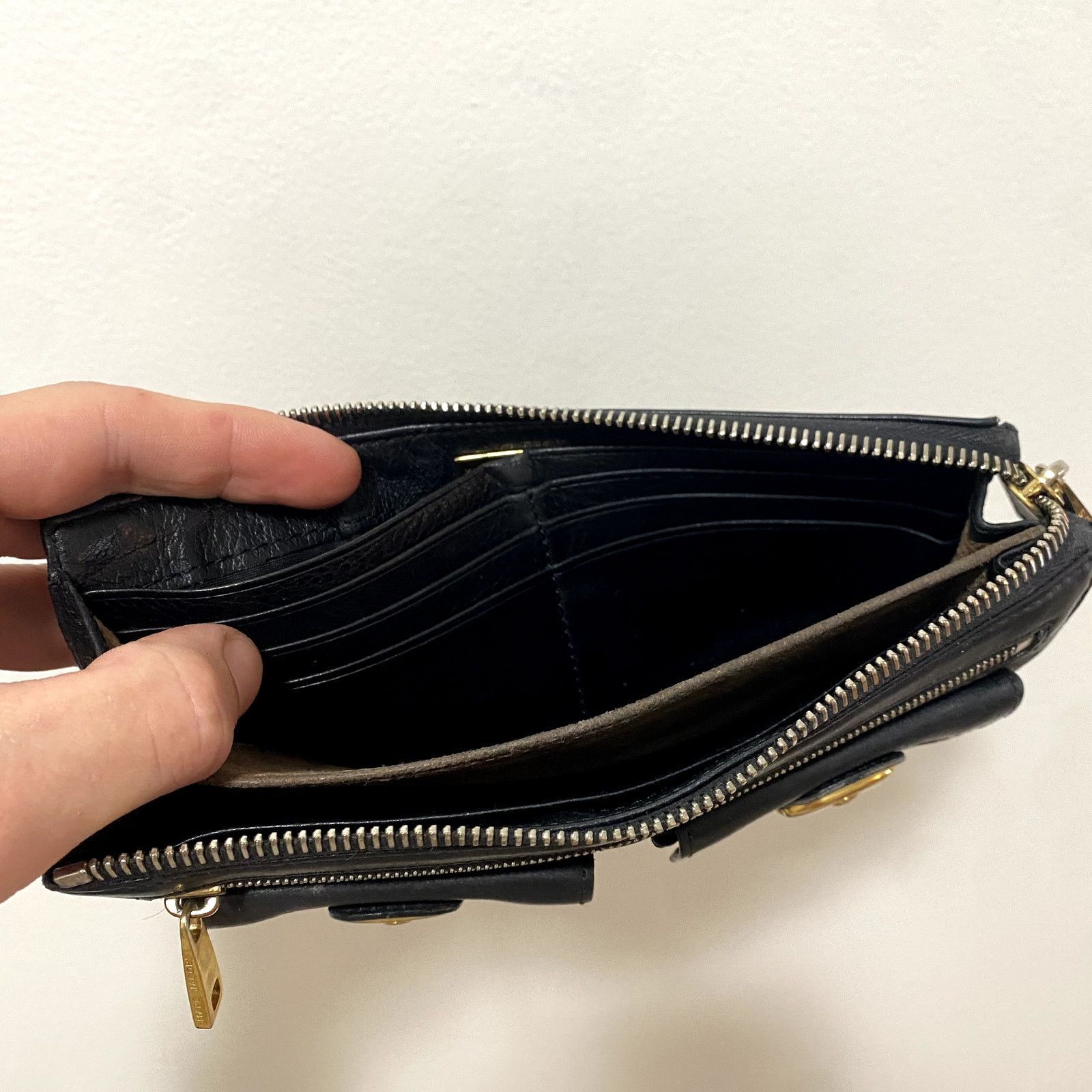 Marc Jacobs Marc Jacobs Black Leather Wallet Gold Hardware Made In Italy Size ONE SIZE - 8 Thumbnail
