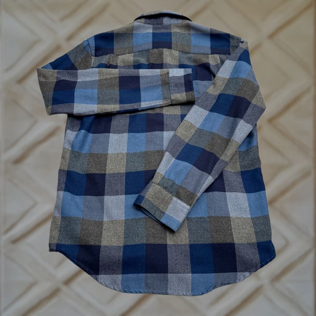 Vintage 7 Diamonds Shirt Mens Medium Blue Gray Buffalo Plaid Flannel Button Down Casual Workwear Western Size US M / EU 48-50 / 2 - 1 Thumbnail