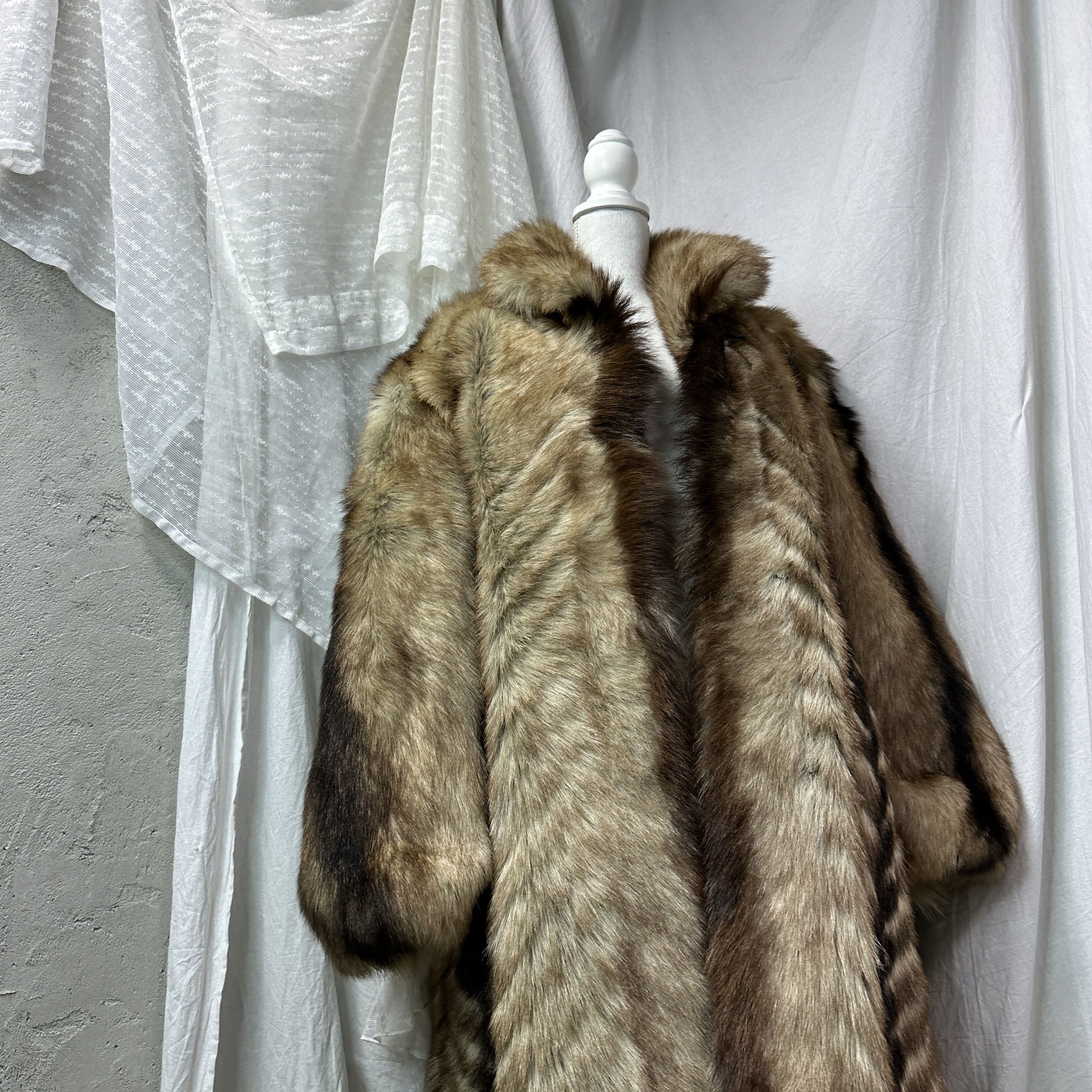 Vintage Vintage Old Money Maxi Real Fur Long Coat 90s Size L / US 10 / IT 46 - 5 Thumbnail