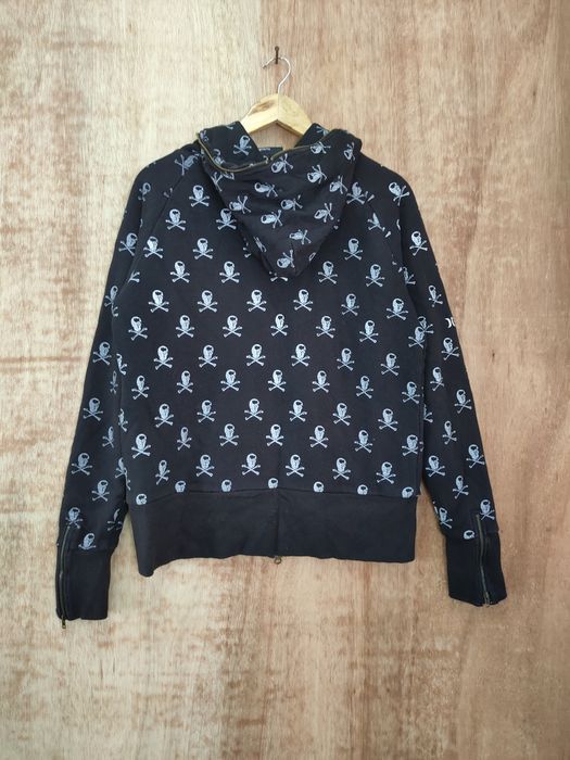 image of Hurley Skull Full Print Full Zipper Sweater Hoodies 841Dll in Black, Women's (Size Large)
