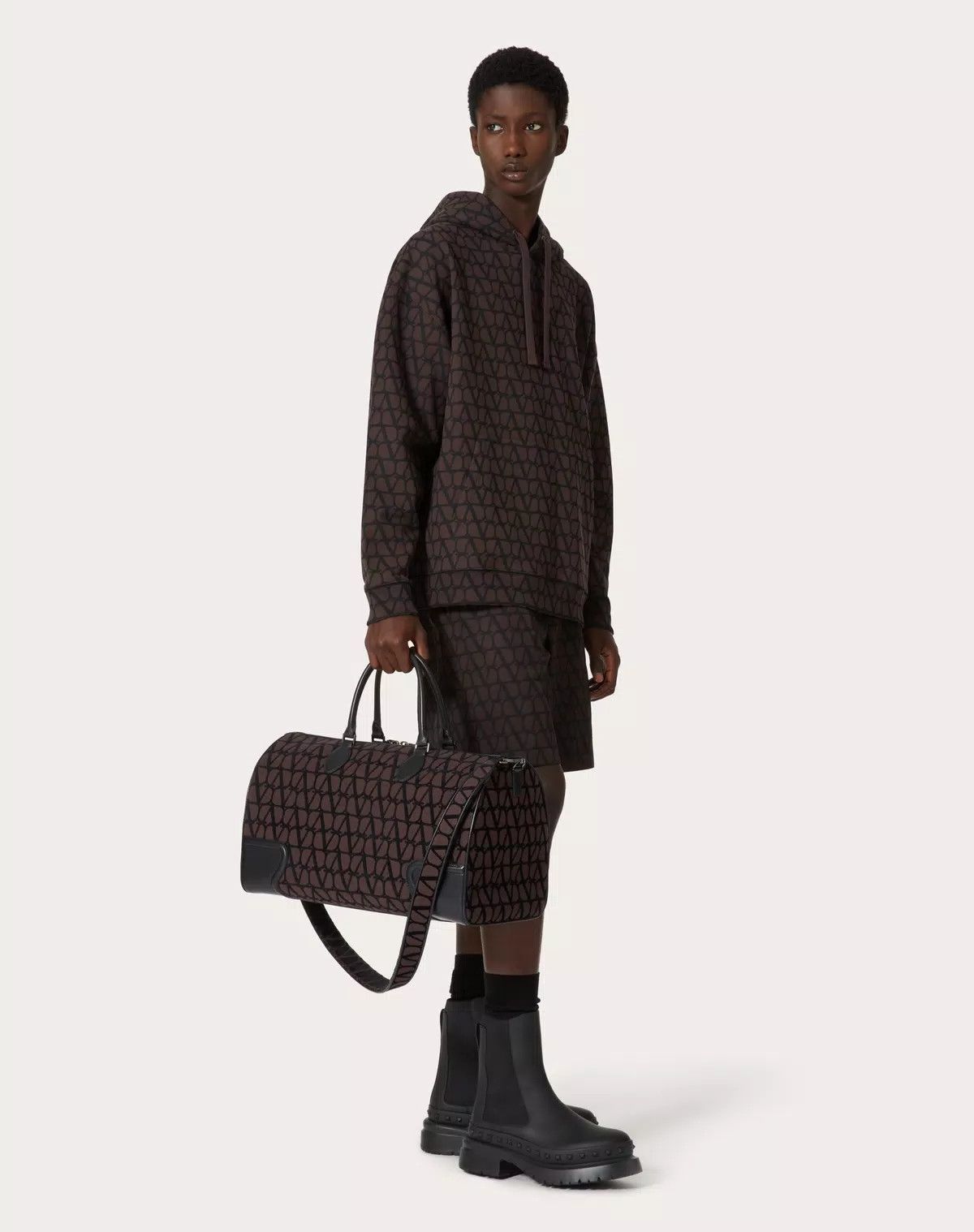 Valentino oc11z0725 Size: OS/Toile Iconographe Bag in Dark Brown Size ONE SIZE - 8 Thumbnail
