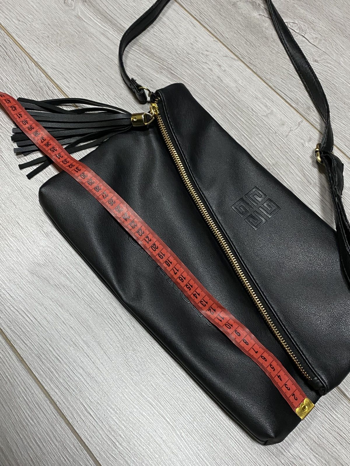 Givenchy Givenchy big logo shoulder crossbody bag messenger Size ONE SIZE - 11 Thumbnail
