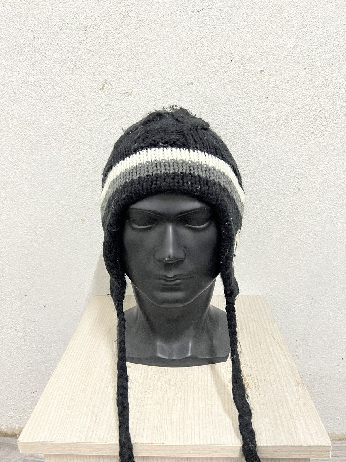 Comme Ca Ism Comme ca ism Crochet Earflap Beanie Hat Size ONE SIZE - 2 Thumbnail