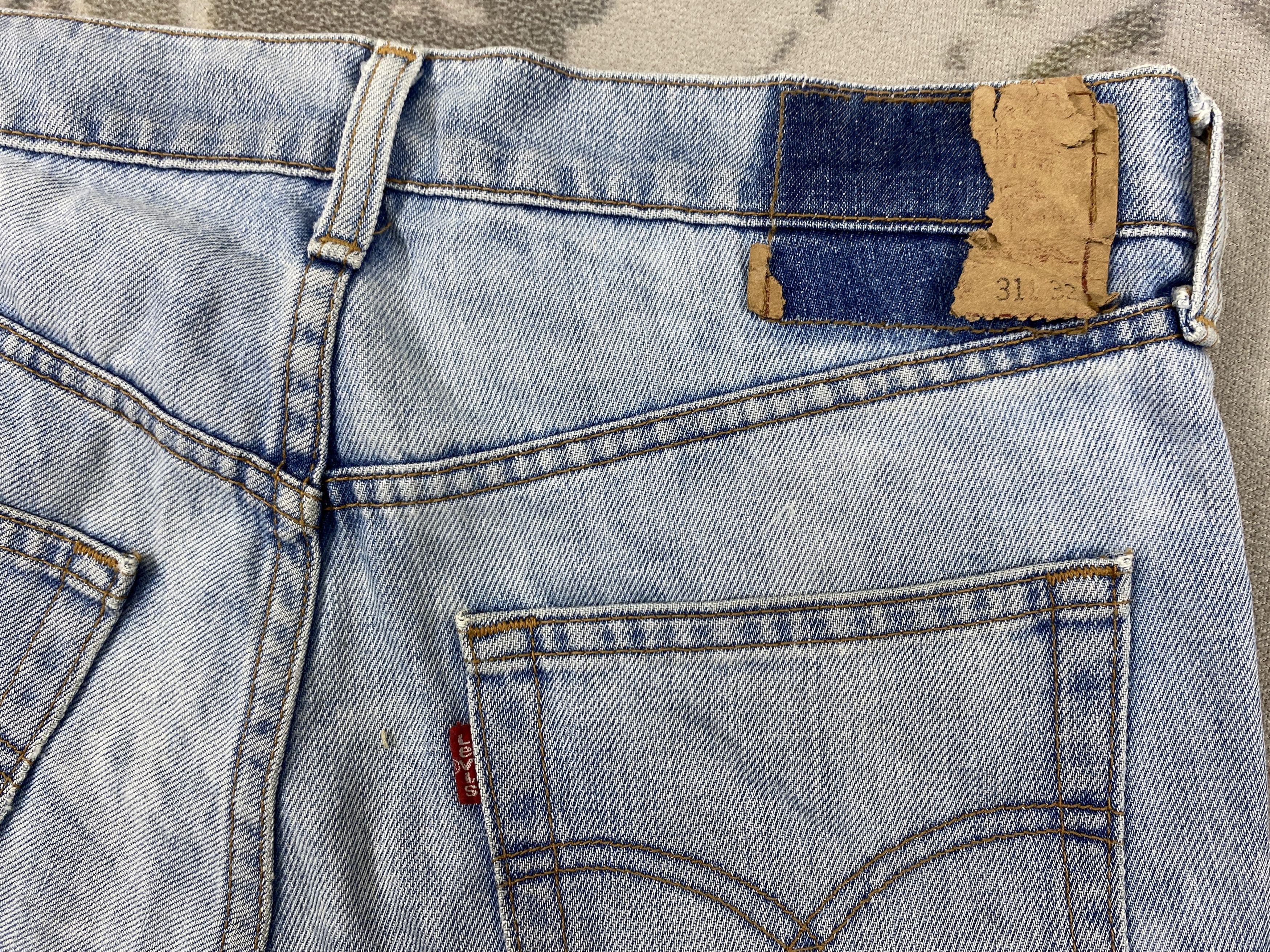 Levi's Distressed Blue Vintage Levi's 507 Jeans 31x31.5- JN3908 Size US 31 - 11 Thumbnail