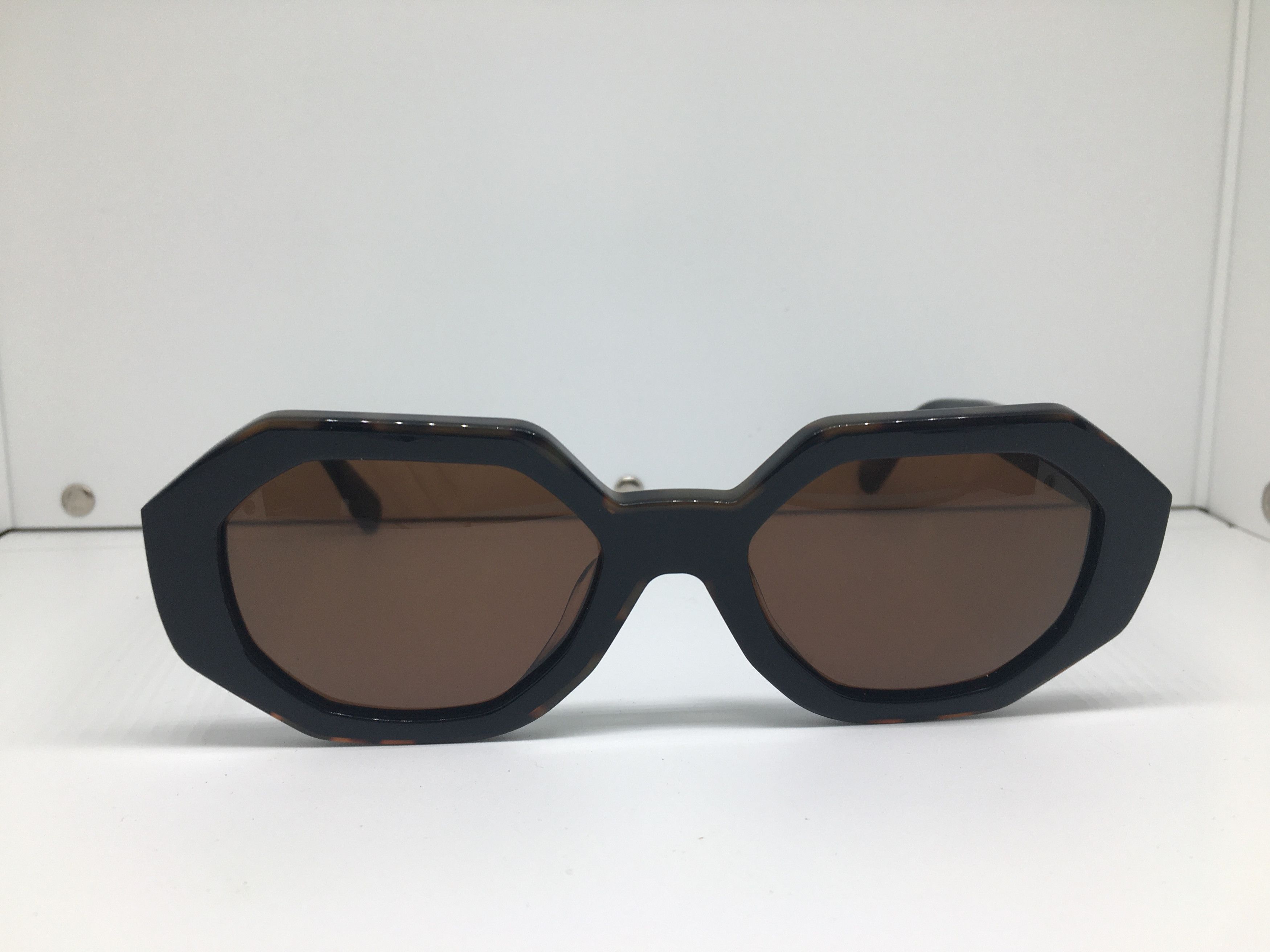 Vintage Vintage Handmade Tortoise Sunglasses Frame Size ONE SIZE - 1 Thumbnail