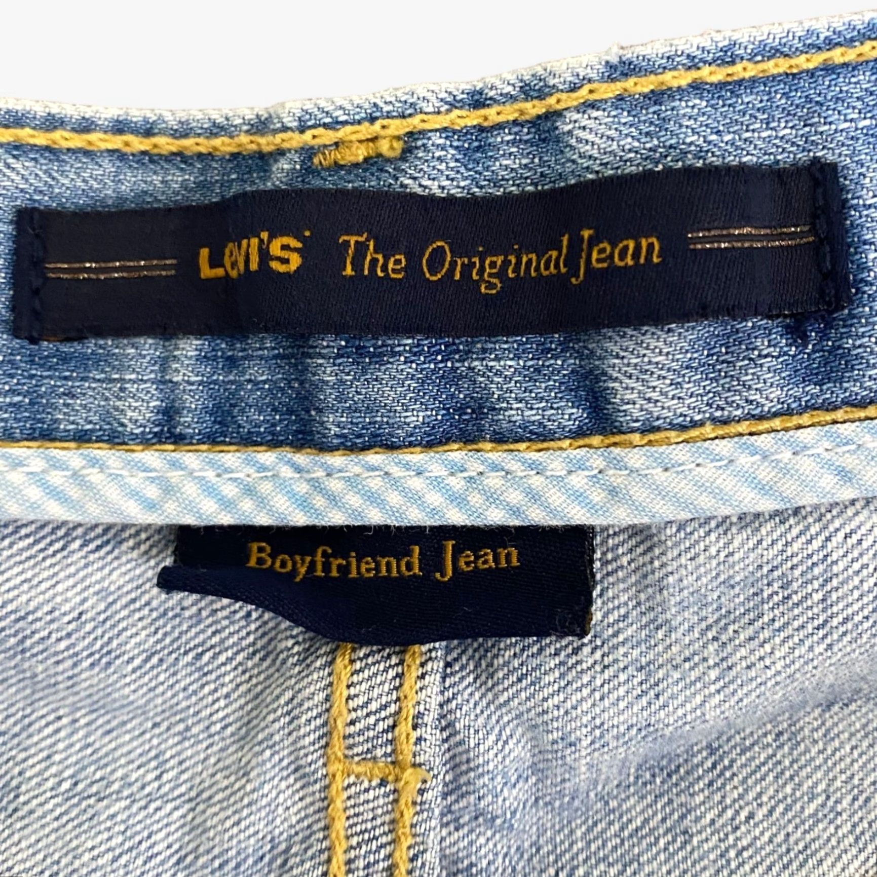 Levi's Levi's Boyfriend Jeans Shorts Womens 10 Blue Light Wash Raw-Hem Denim Shorts Size 32" / US 10 / IT 46 - 7 Thumbnail
