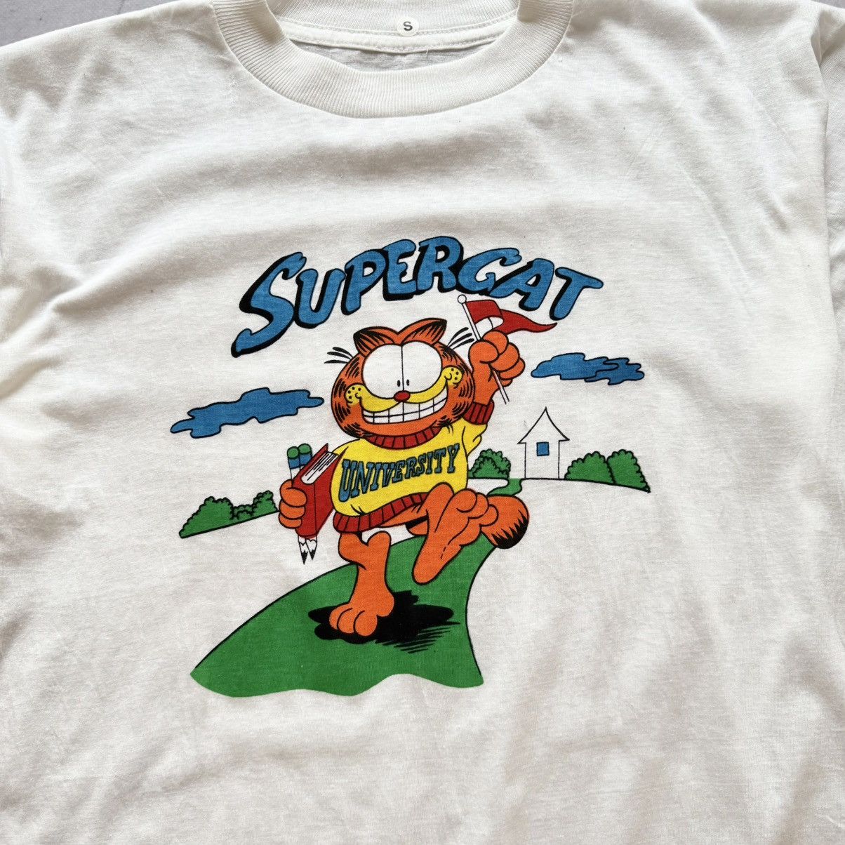 Cartoon Network 80-90s Garfield Supercat University Cartoon Movie T-Shirt Size US S / EU 44-46 / 1 - 2 Thumbnail