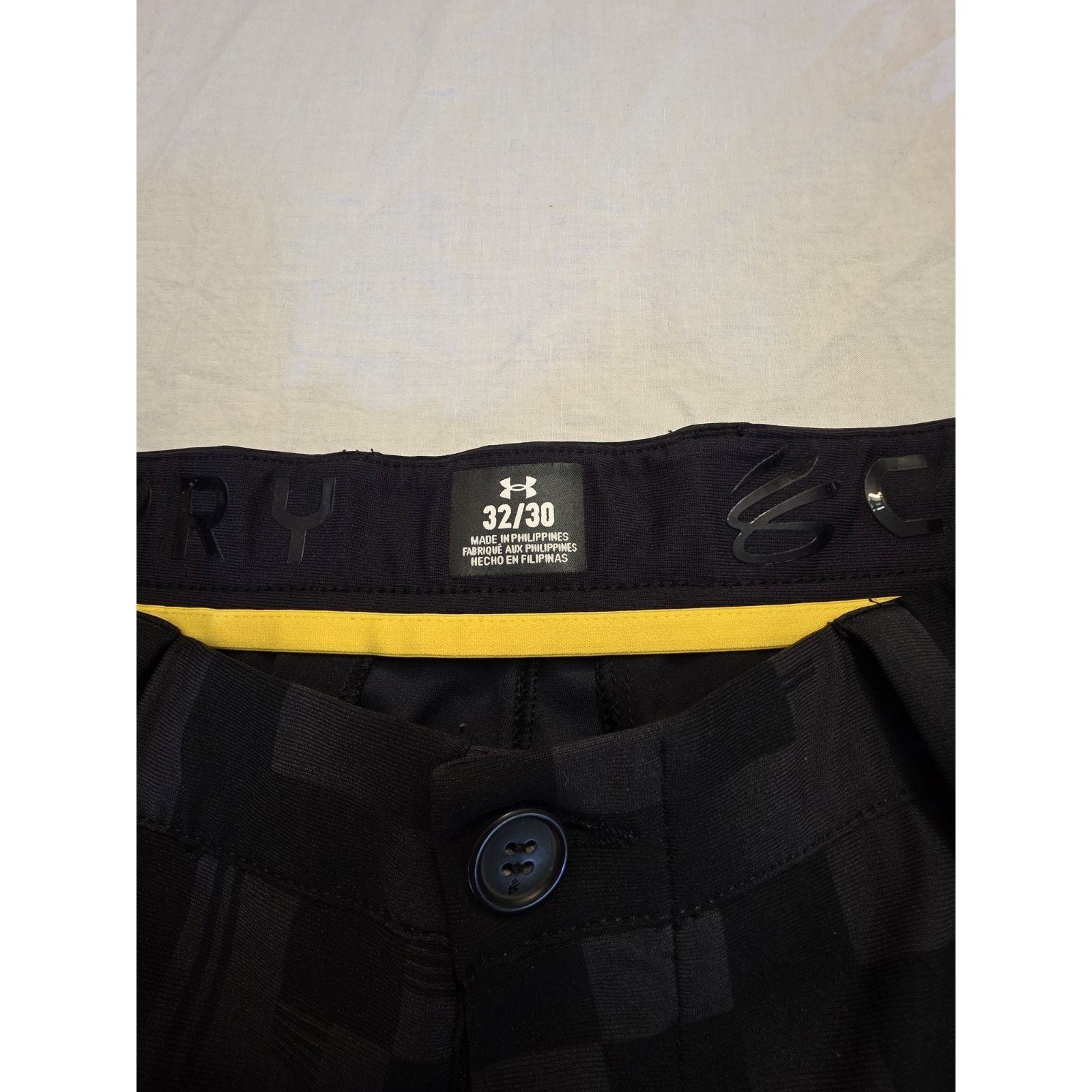 Under Armour Under Armour Curry 32x30 Tapered Pants in black Size US 32 / EU 48 - 4 Thumbnail