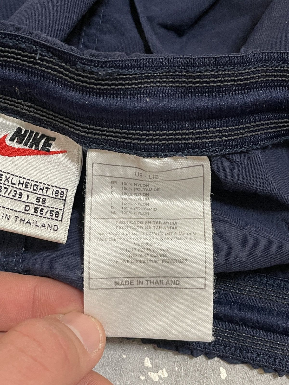 Nike Vintage Nike Barcelona Football Shorts Soccer Mens Rare XL Size US 34 / EU 50 - 7 Thumbnail
