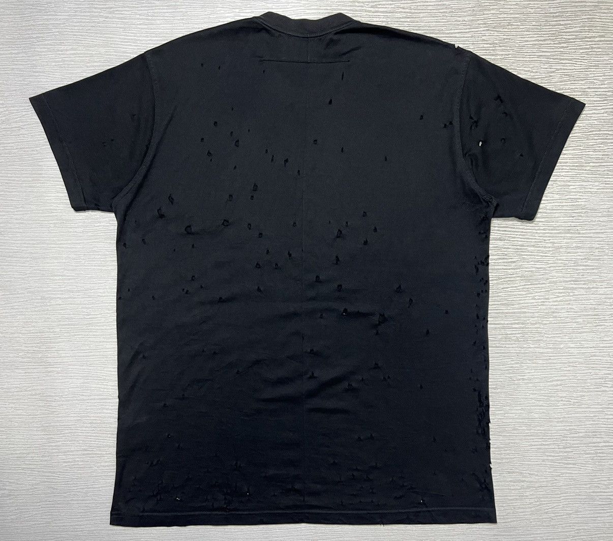 Givenchy Givenchy - Logo Print Distressed T-Shirt Size US XXS / EU 40 - 2 Thumbnail