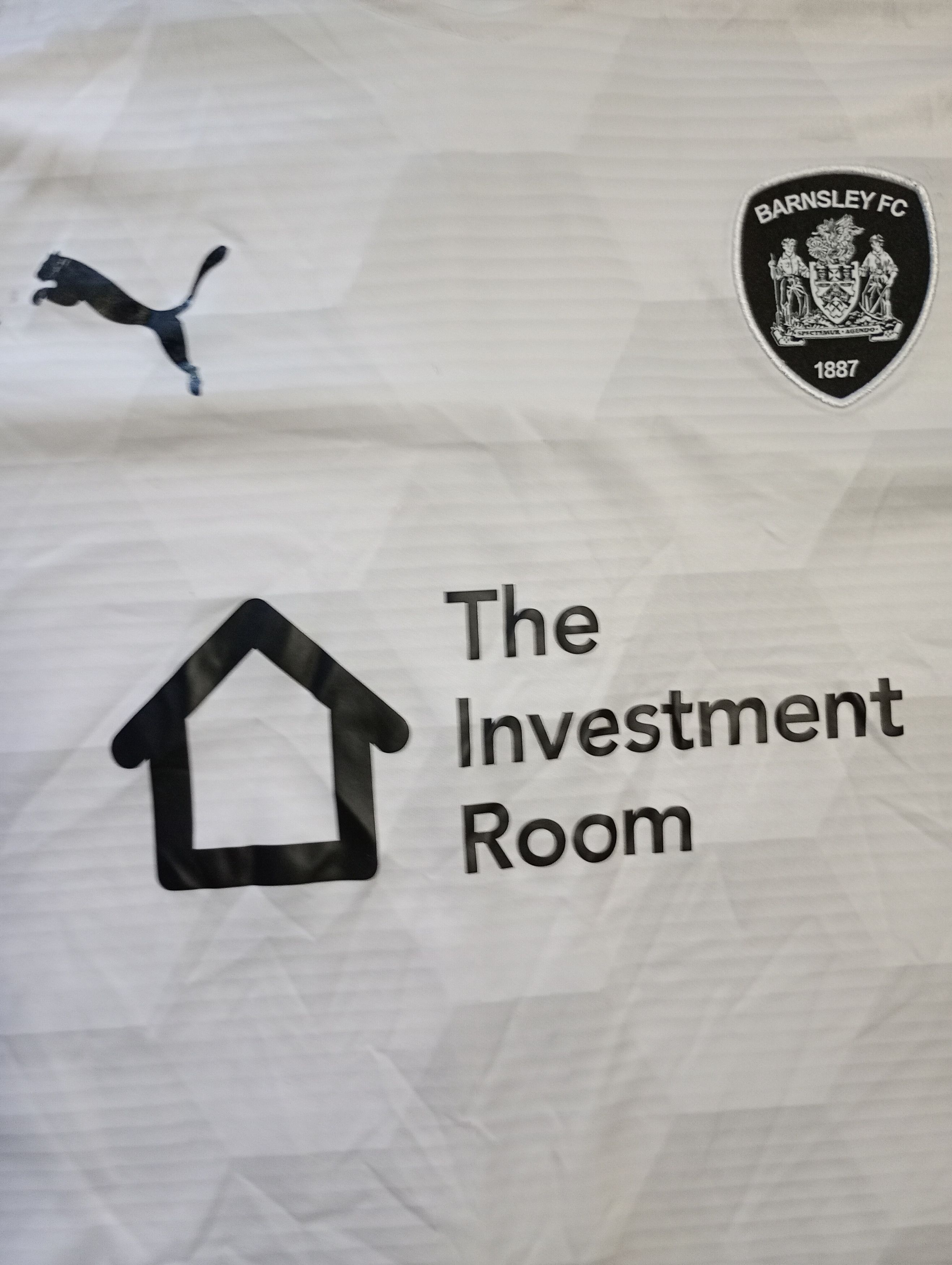 Puma Puma Barnsley FC Away Jersey 2020-2021 Size US XL / EU 56 / 4 - 7 Thumbnail