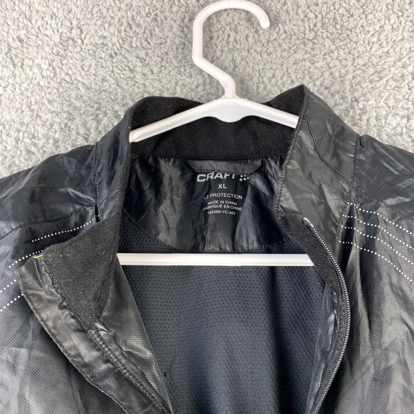 Vintage Craft Women XL Vest Black Windbreaker Zip Front Extra Light Jacket / 47-33 Size XL / US 12-14 / IT 48-50 - 3 Thumbnail