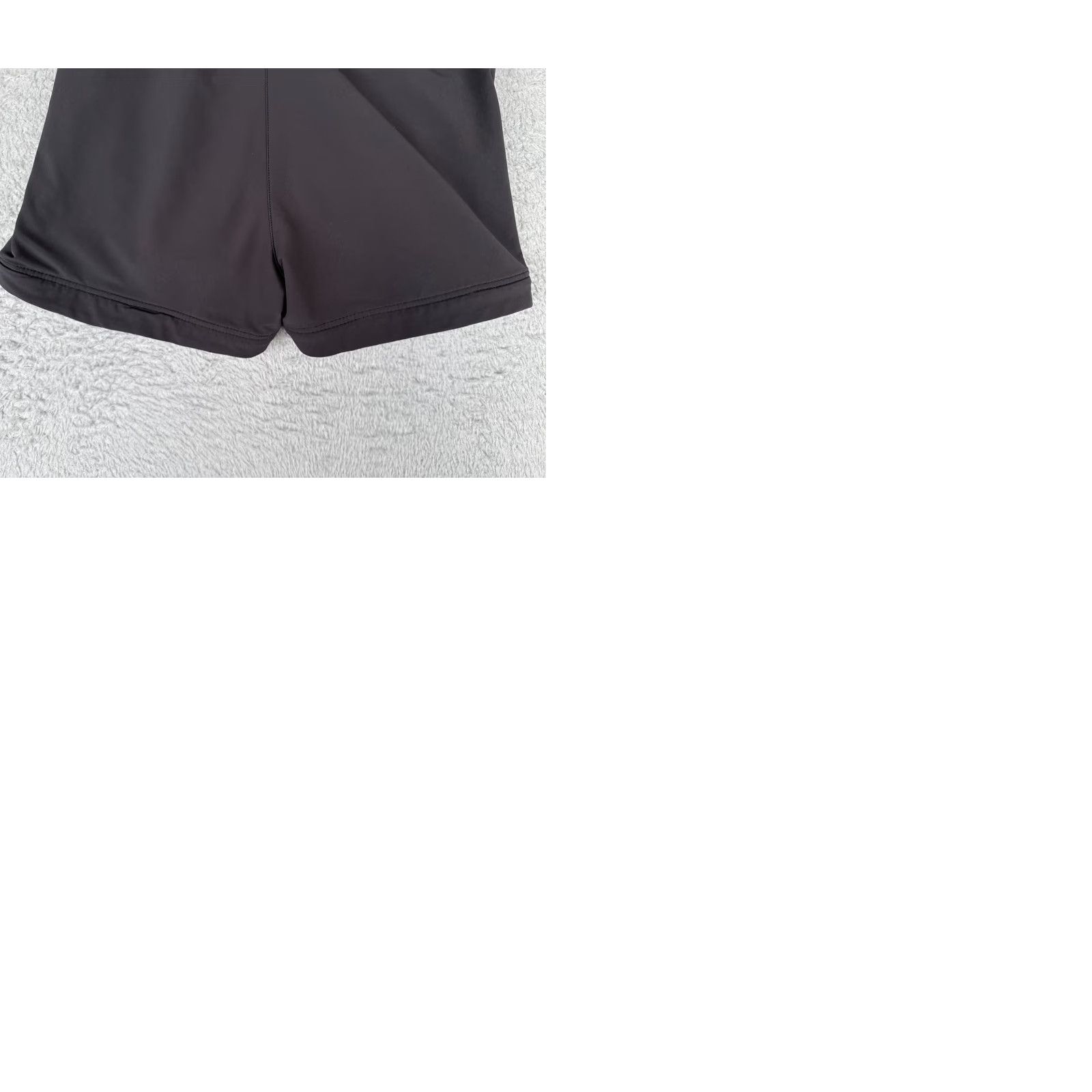Lululemon Lululemon Shorts Women 6 Black Speed Short Perforated 2.5" Gym Run Running - Womens, Shorts, Black, 6, Lululemon Size 28" / US 6 / IT 42 - 10 Thumbnail