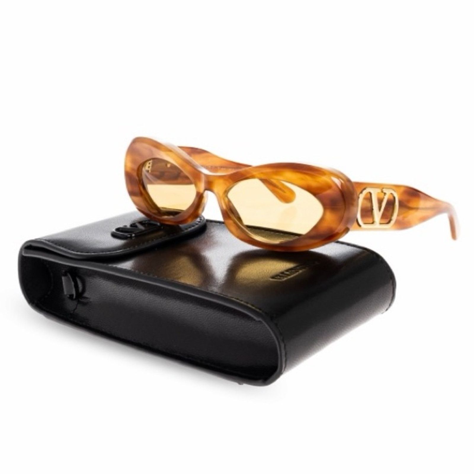 Valentino New! Valentino Women's Brown Oval Sunglasses, VLS 178D, $590 Size ONE SIZE - 1 Thumbnail