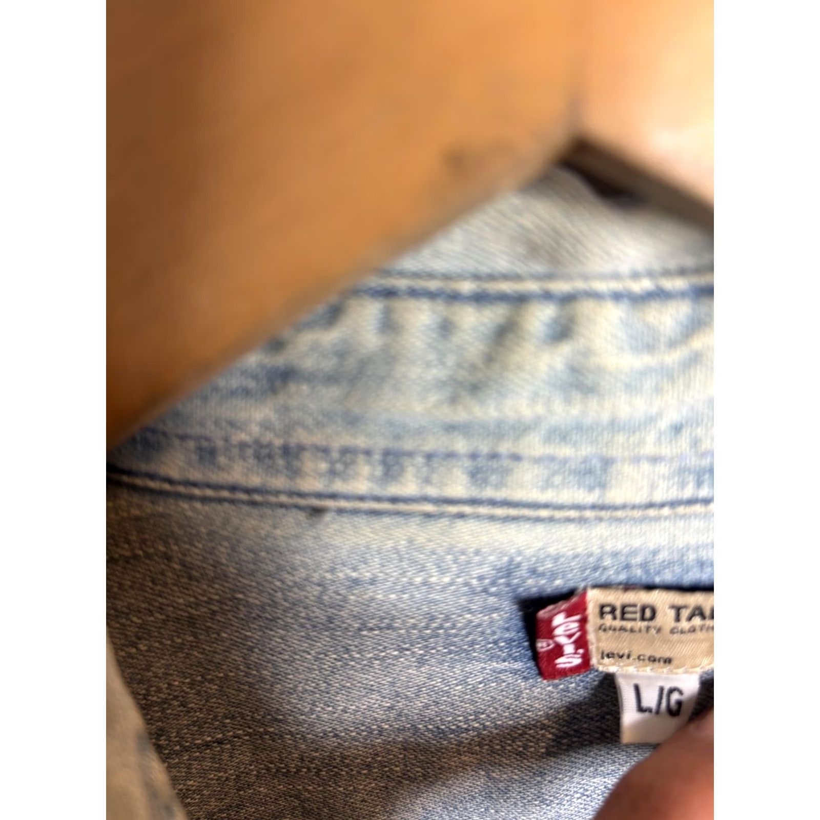 Levi's VINTAGE Levi's Denim Shirt Mens Large Light Wash Button-Down Long Sleeve Red Tab Casual Size US L / EU 52-54 / 3 - 4 Thumbnail