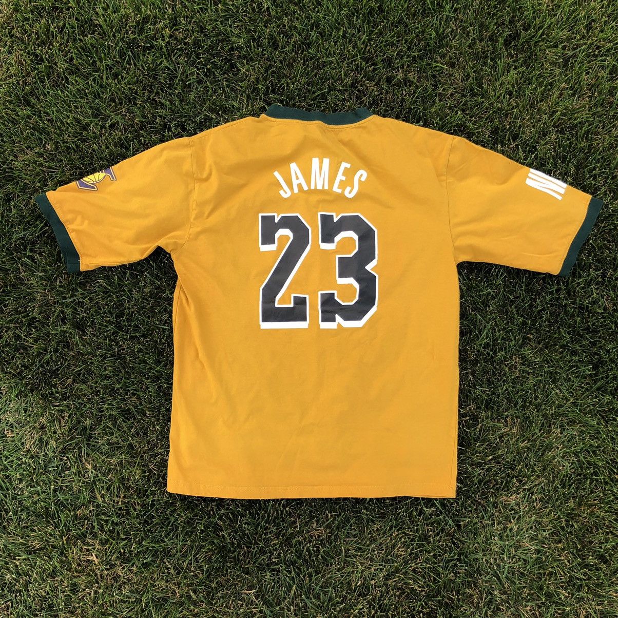 Nike Los Angeles Lebron James #23 tee shirt Size US XL / EU 56 / 4 - 1 Thumbnail