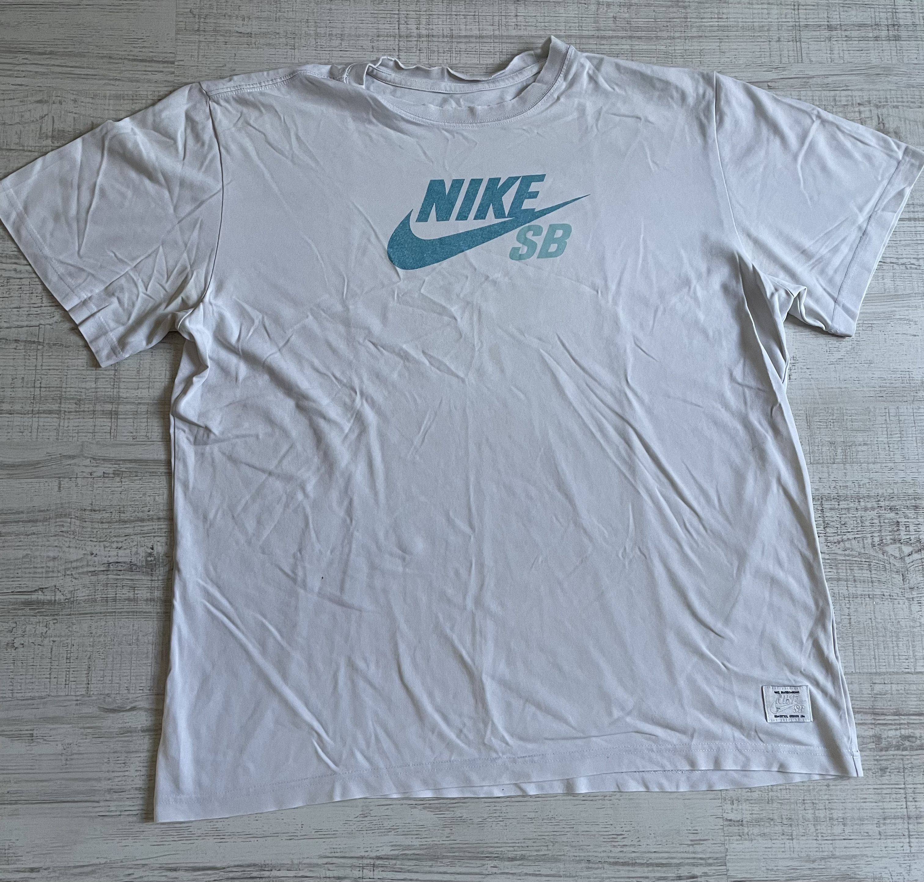 Nike × Vintage Nike SB T-shirt Size US XL / EU 56 / 4 - 1 Thumbnail