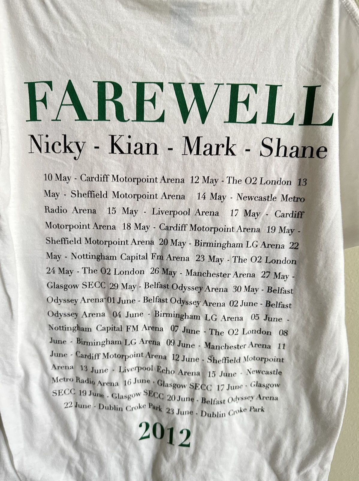 Gildan Vintage 2012 WESTLIFE Farewell Tour Merch Size S Worn Once Size US S / EU 44-46 / 1 - 4 Thumbnail