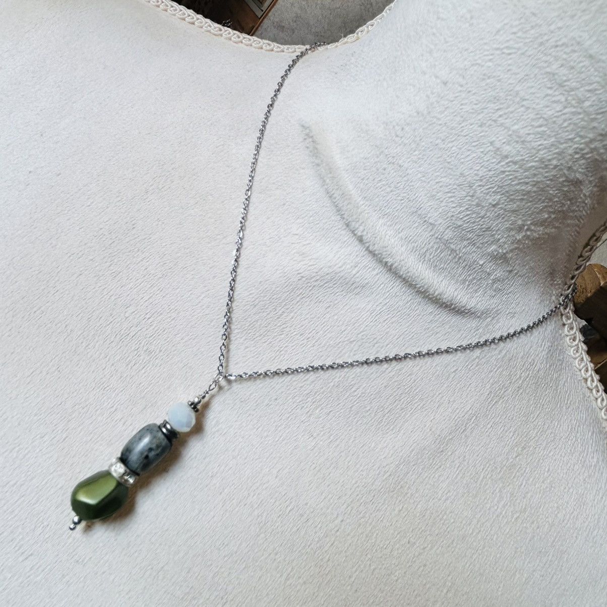 Handmade Handcrafted faceted crystal labradorite pendant necklace Size ONE SIZE - 2 Thumbnail